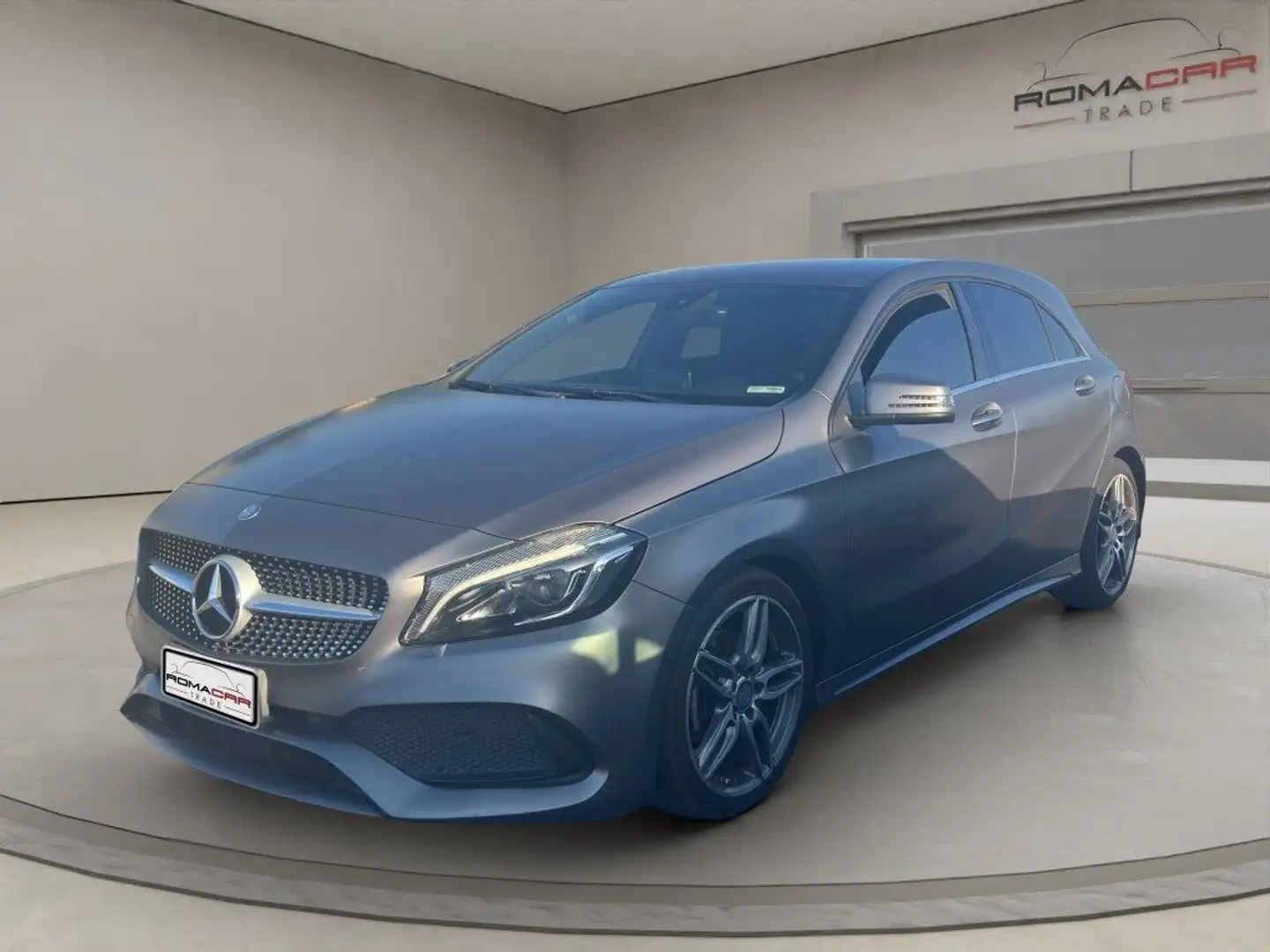 Mercedes-Benz A 200 d Automatic Premium SU APPUNTAMENTO Grigio - 1