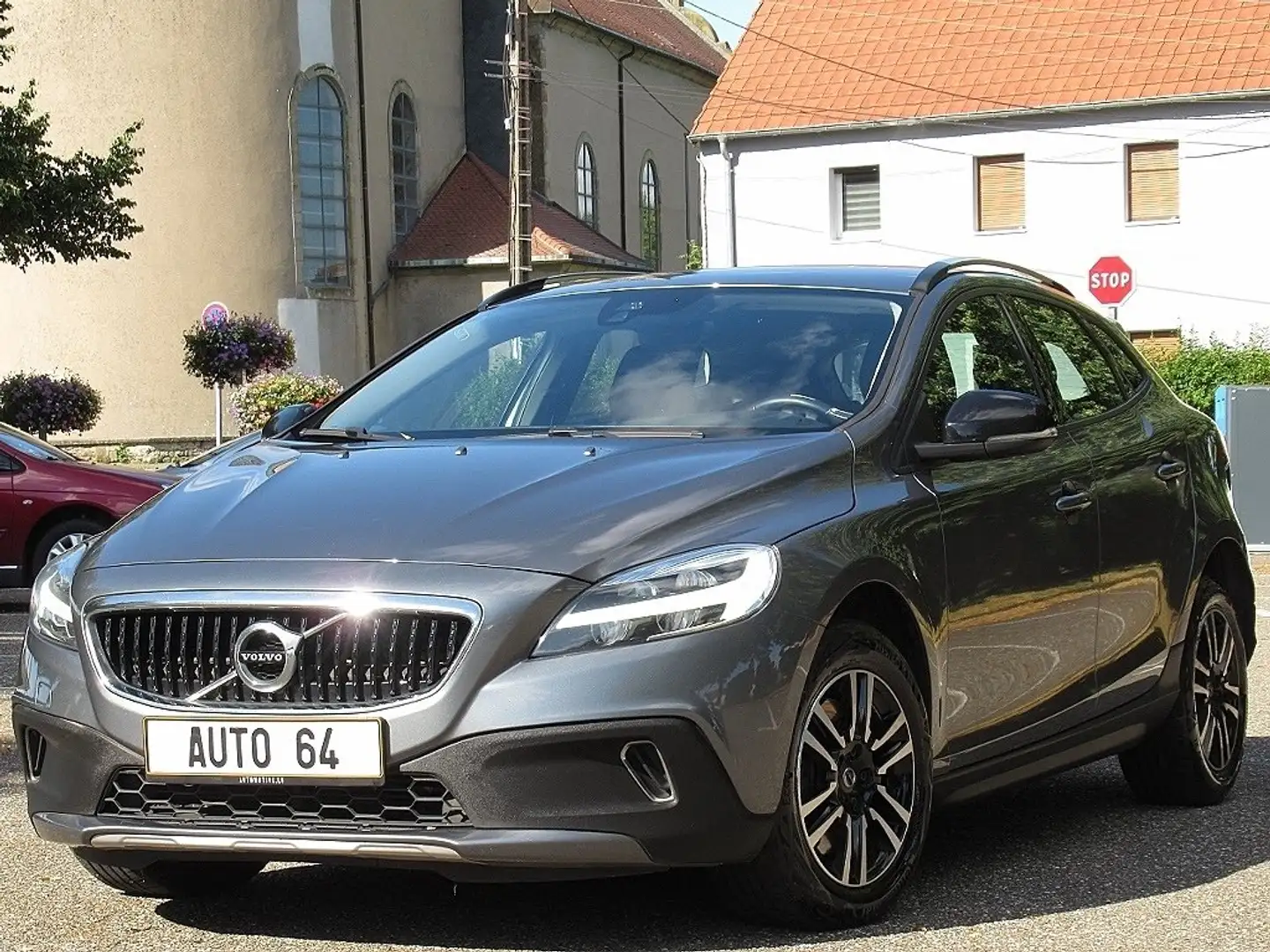 Volvo V40 Cross Country D3 150CV 103000KM 11/2020 *Garantie 1 ans* Gris - 1