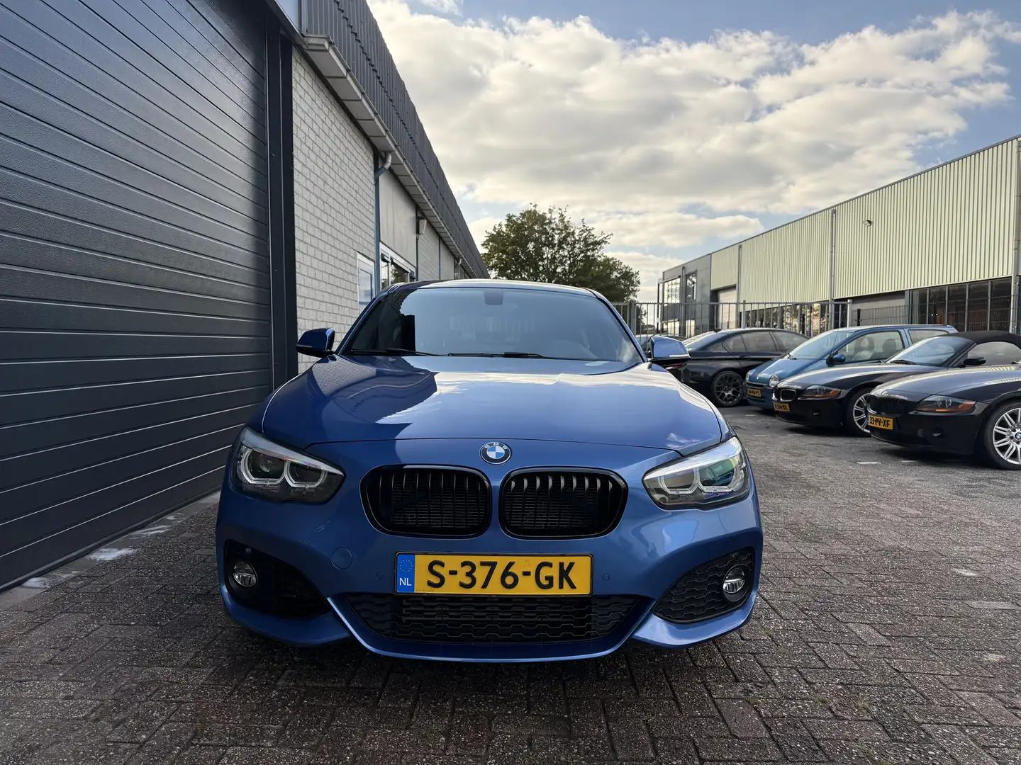 BMW 118 118i LCI 2 M-pakket  136pk 2019 Blauw Blauw - 2