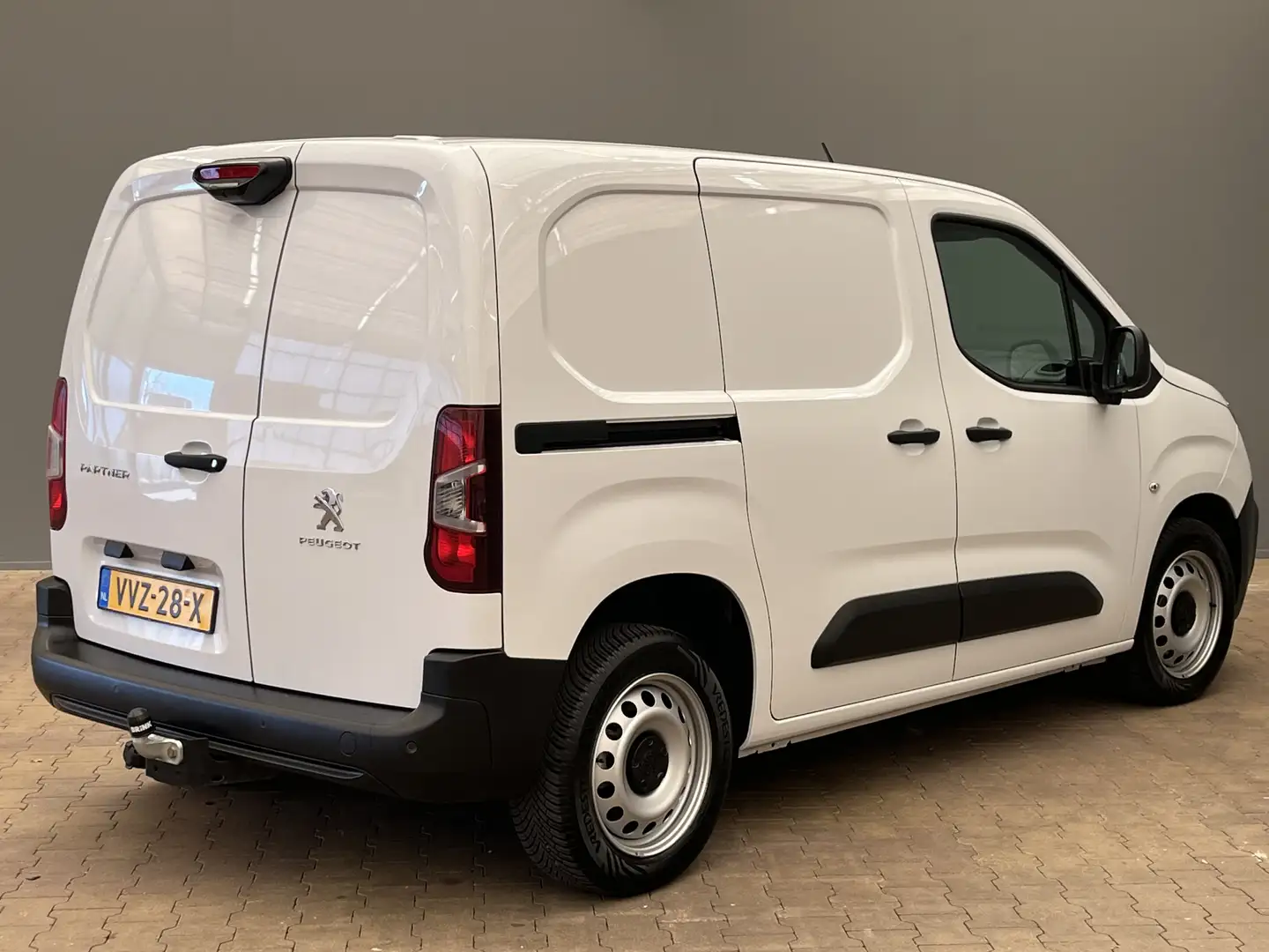 Peugeot Partner 1.5 BlueHDi 100 S&S L1 | Achteruitrijcamera | Acht Wit - 2