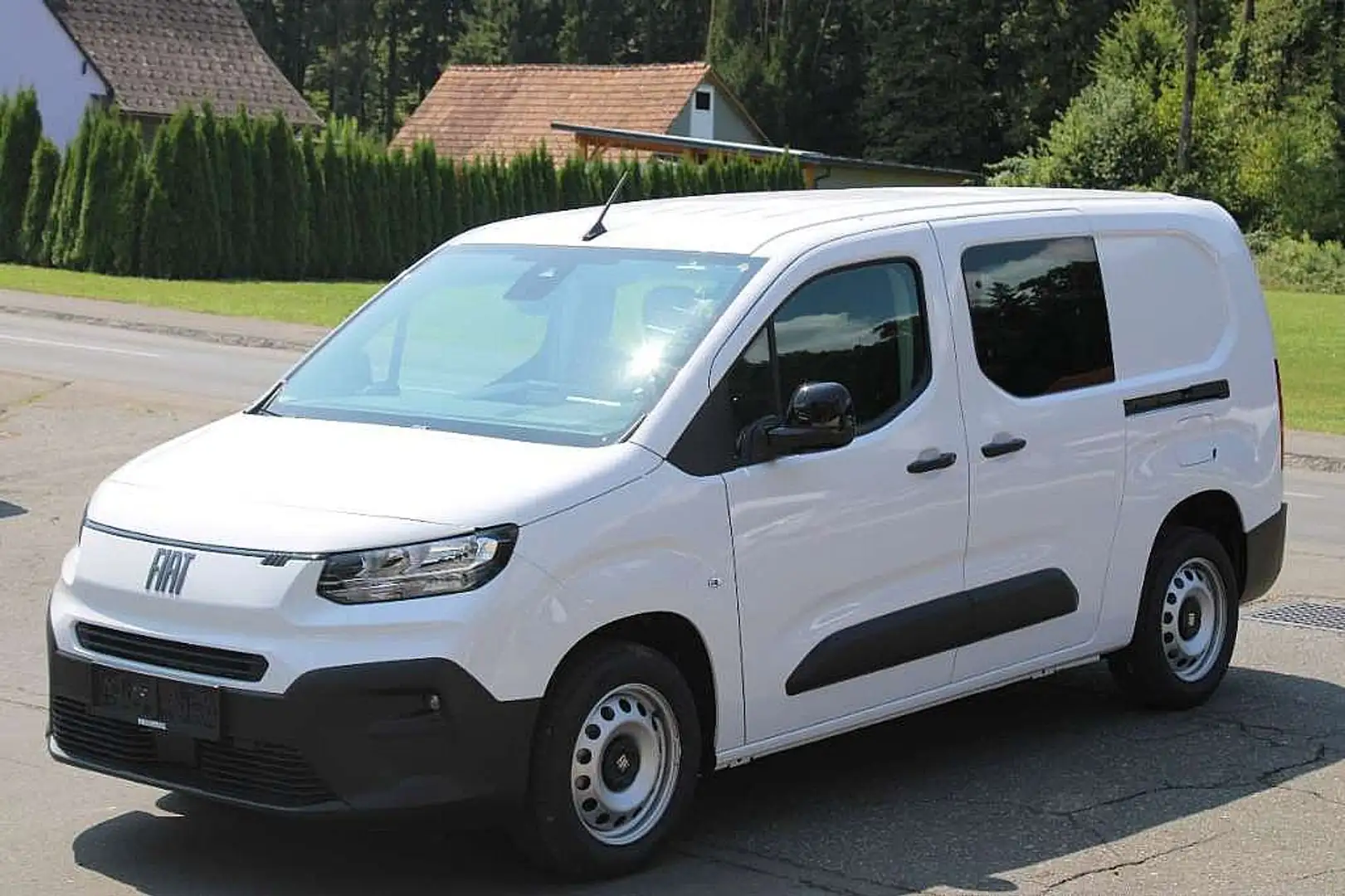 Fiat Doblo Doblo Doka BlueHDi 130 8-Gang Automatik 5-Sitze... Weiß - 1