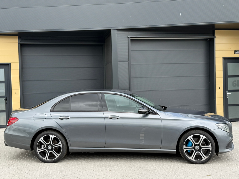Mercedes-Benz E 350 e Business Solution AMG - 2017 - Head up - 360 Cam — photo 5