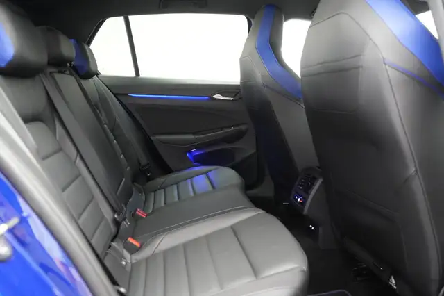 Volkswagen Golf view 9