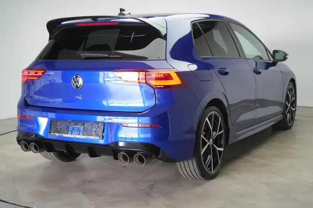Volkswagen Golf view 6