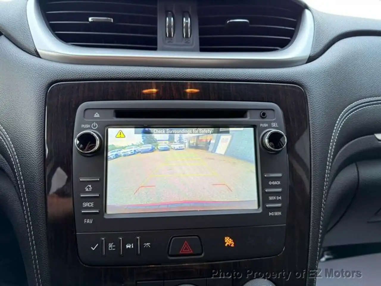 Chevrolet Traverse снимка Chevrolet Traverse