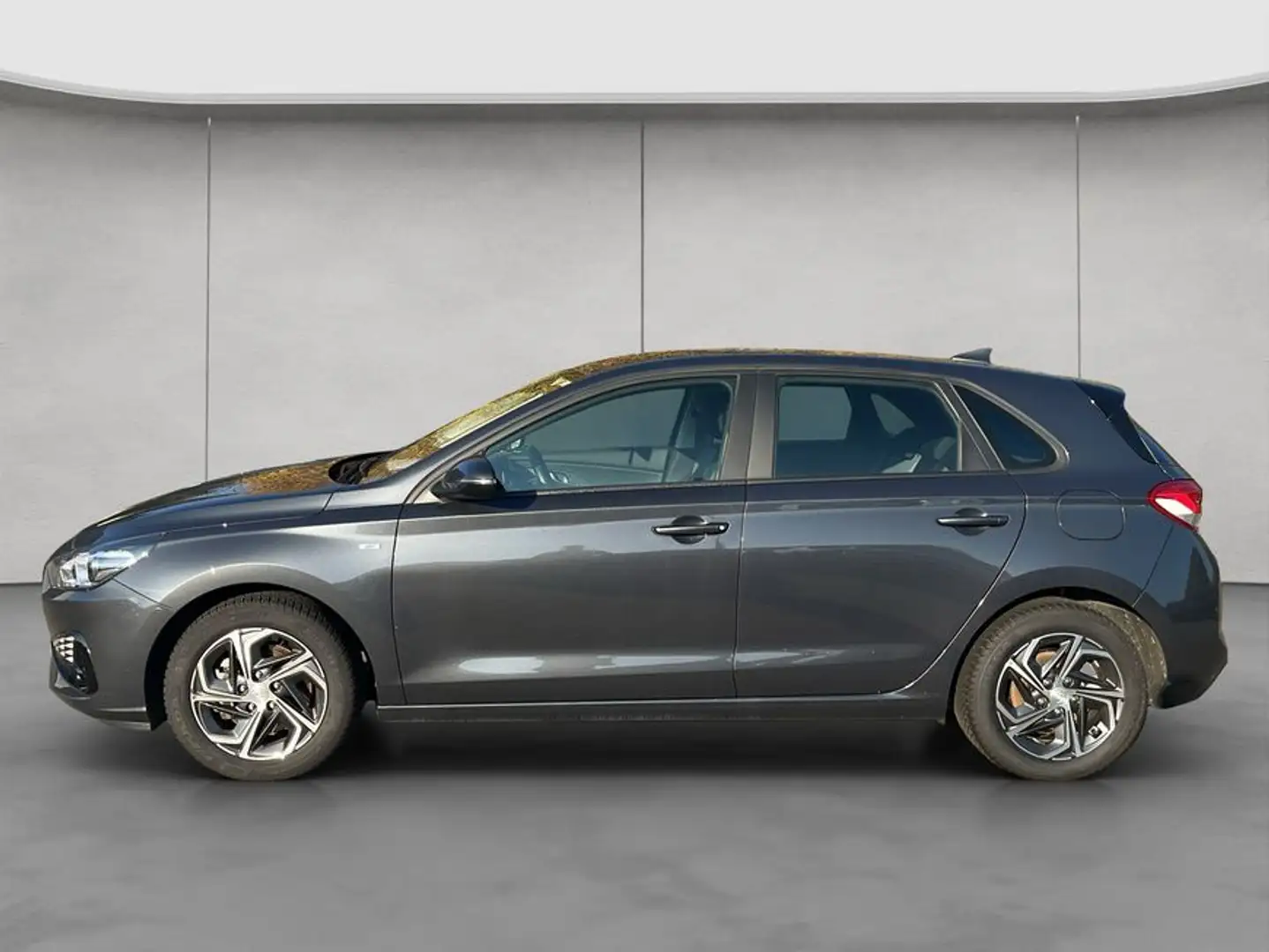 Hyundai i30 1.0 T-GDI Pure GJR/ ISOFIX/ LED Negro - 2