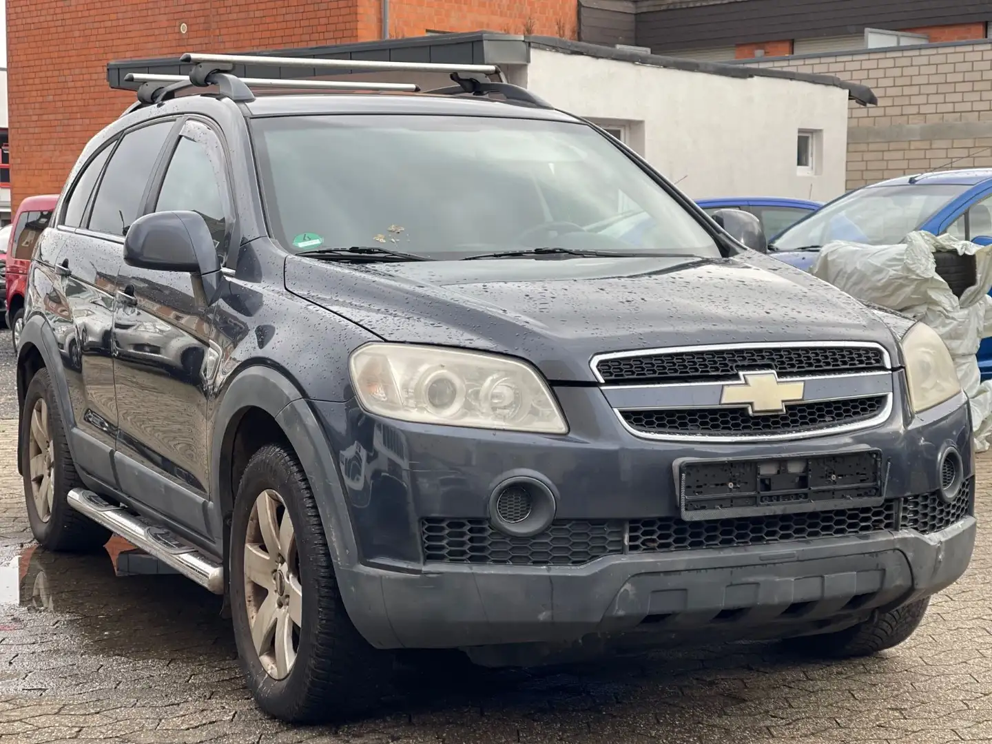 Chevrolet Captiva 2.0 Sport 4WD 7-Sitzer 8 Fach Ber. | AHK Gri - 1