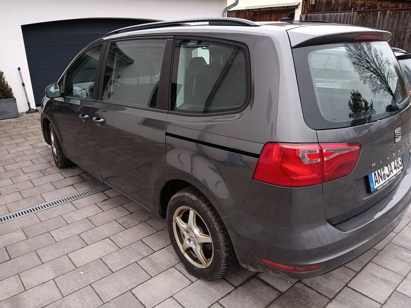 SEAT Alhambra Style Allrad Beżowy - 2