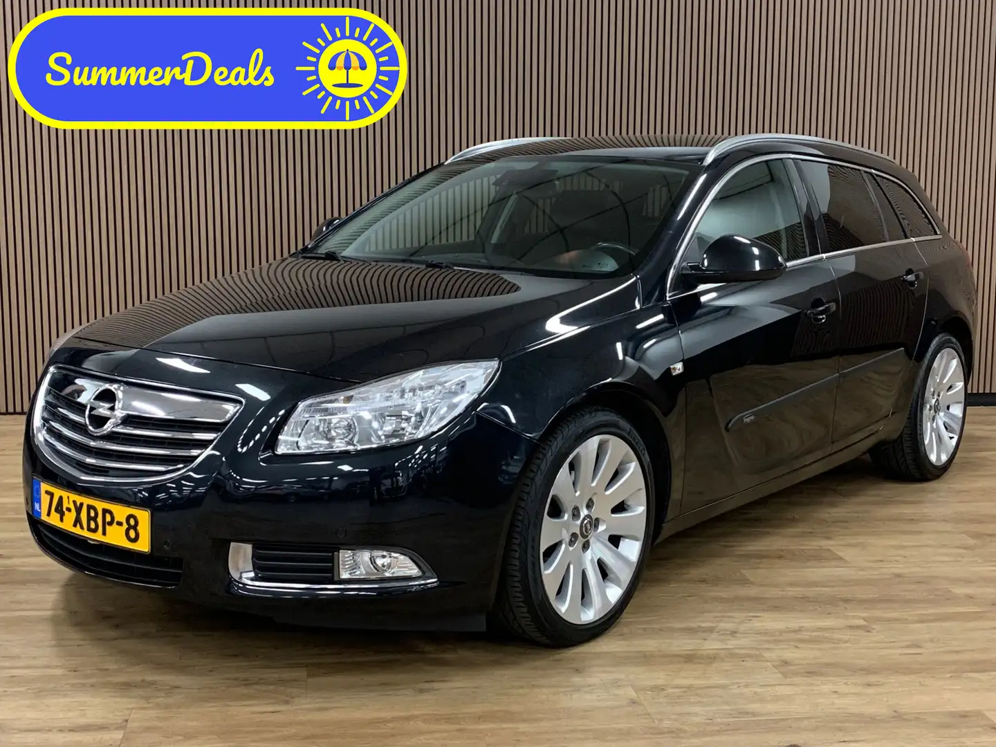 Opel Insignia Sports Tourer 1.4 Turbo EcoFLEX Cosmo|153000KM|Nav Schwarz - 1