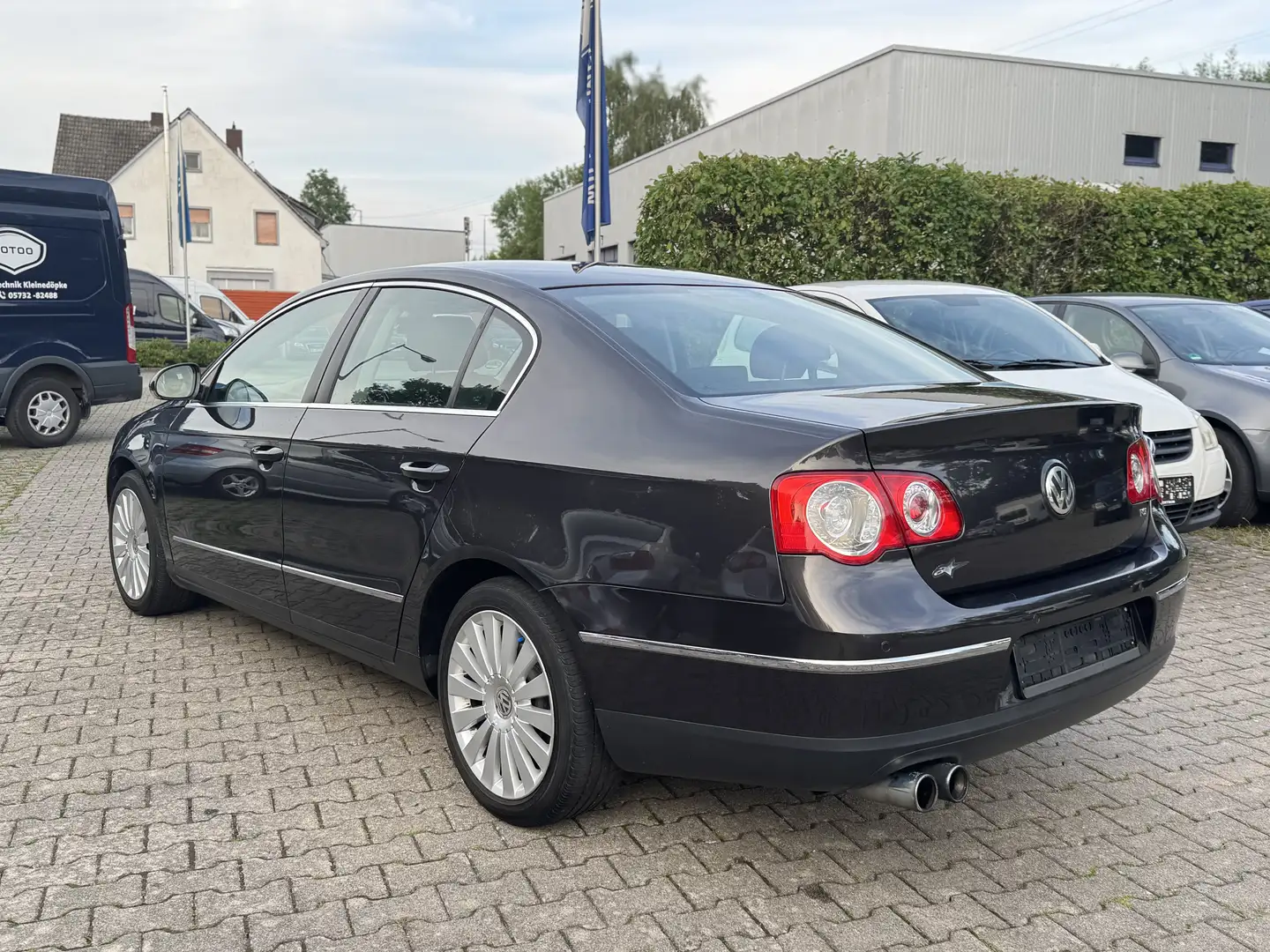 Volkswagen Passat Sportline Grijs - 2