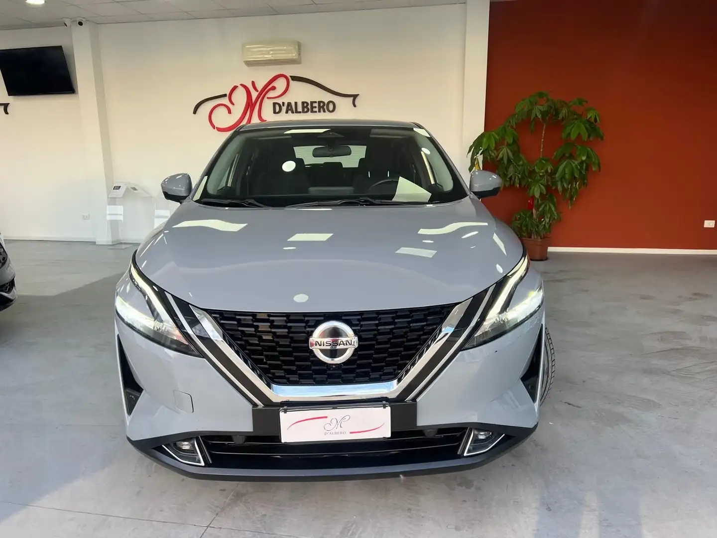 Nissan Qashqai MHEV 140 CV Business Grigio - 1