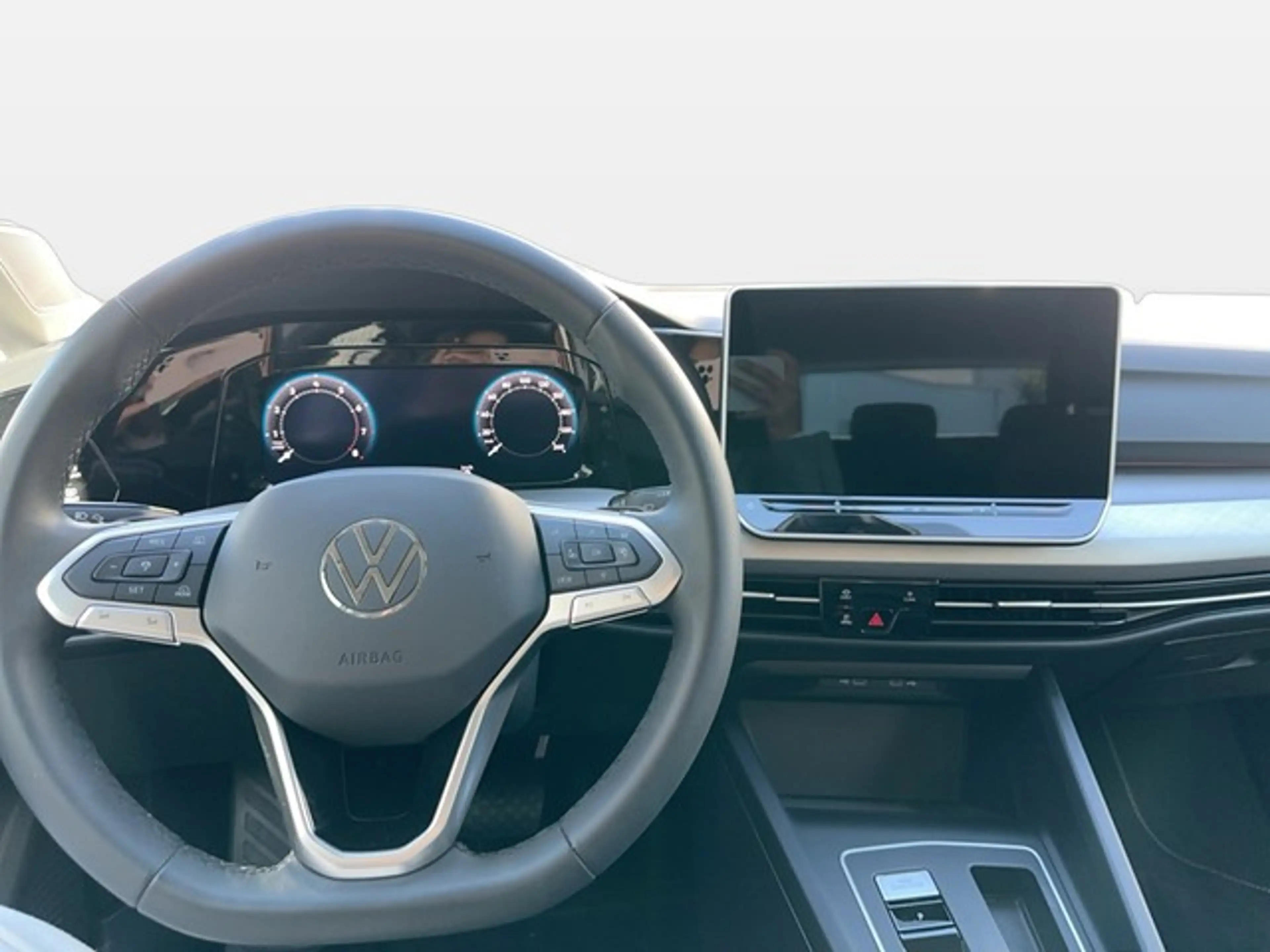 Volkswagen Golf Life 1,5 l eTSI DSG LED+ SIDE ASSIST+ ACC+ APP ... — photo 10