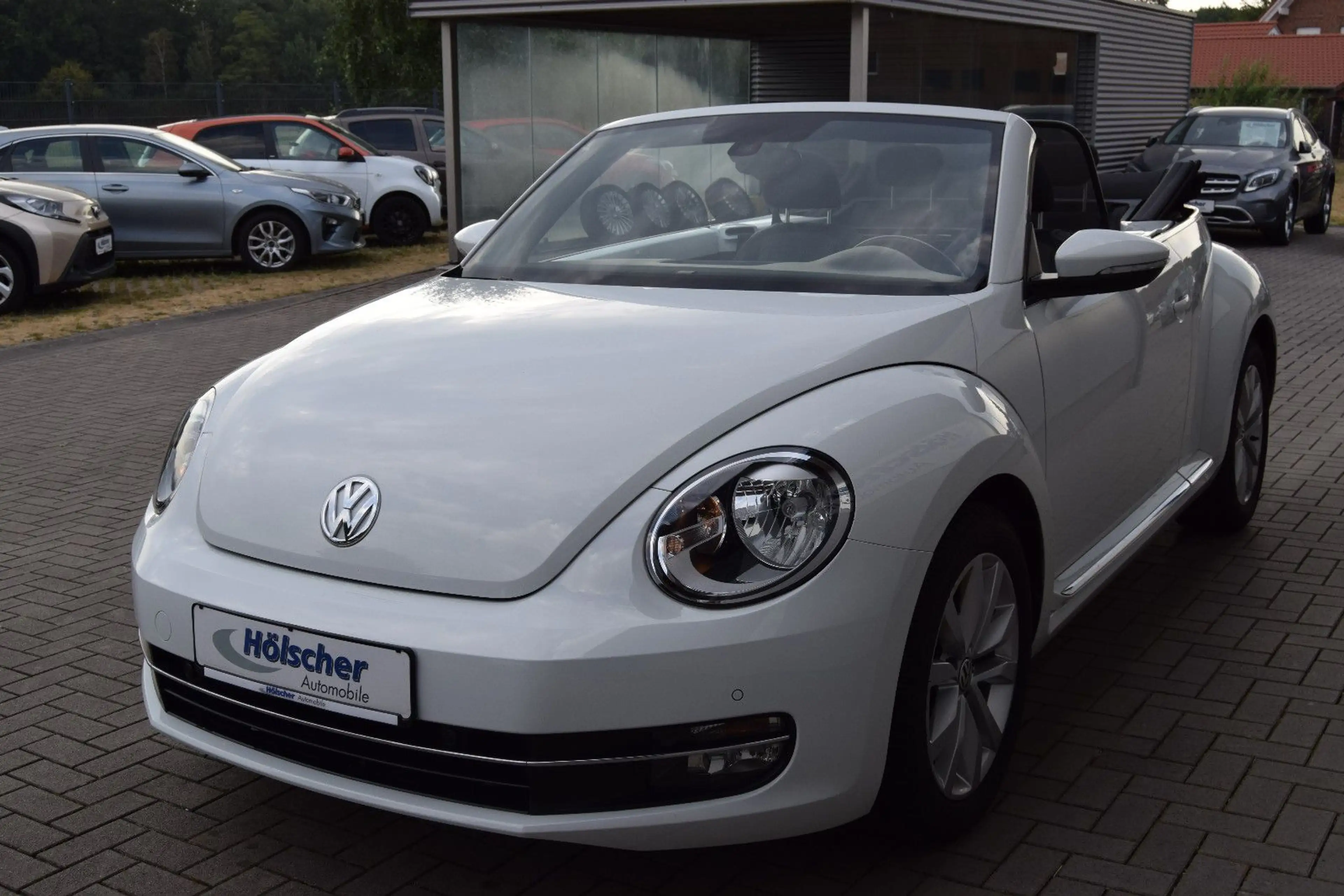 Volkswagen Beetle Cabriolet Design — photo 3