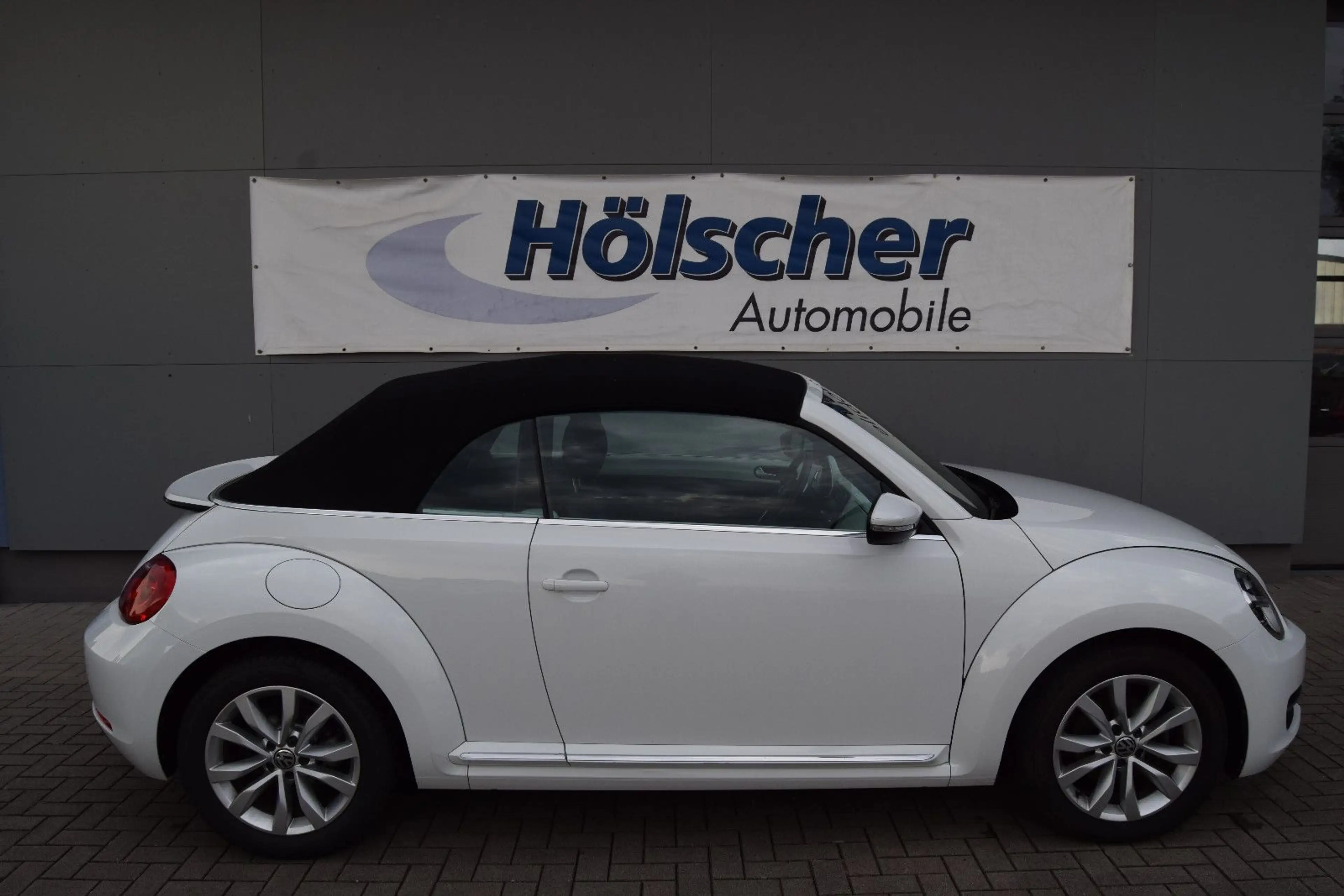 Volkswagen Beetle Cabriolet Design — photo 6