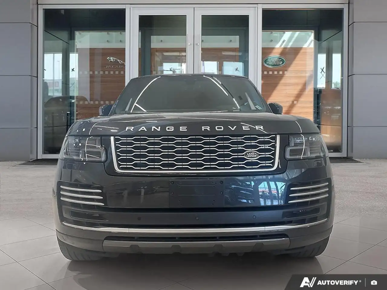 Land Rover Range Rover photo Land Rover Range Rover