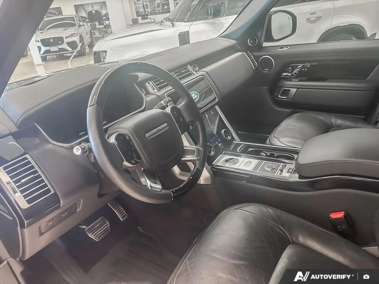 Land Rover Range Rover photo Land Rover Range Rover