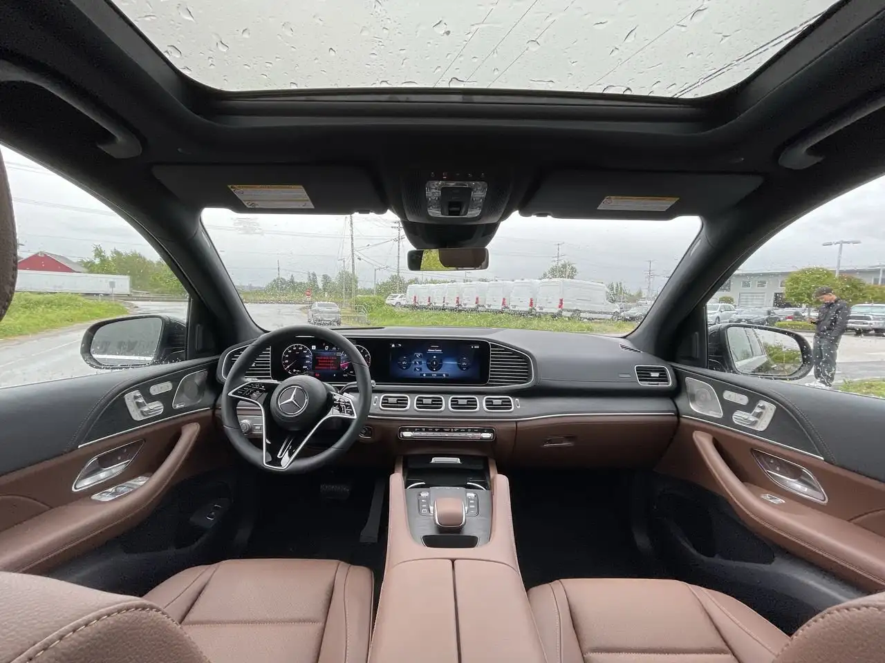 Mercedes-Benz GLE снимка Mercedes-Benz GLE