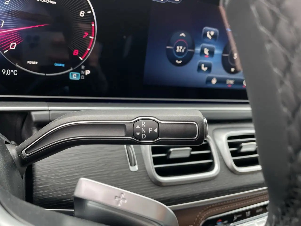 Mercedes-Benz GLE снимка Mercedes-Benz GLE