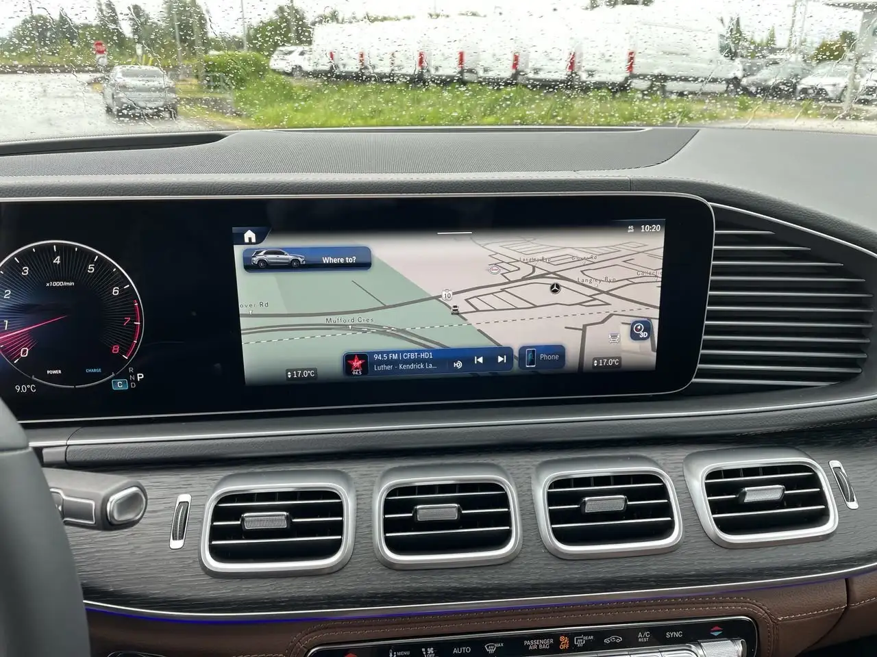Mercedes-Benz GLE снимка Mercedes-Benz GLE
