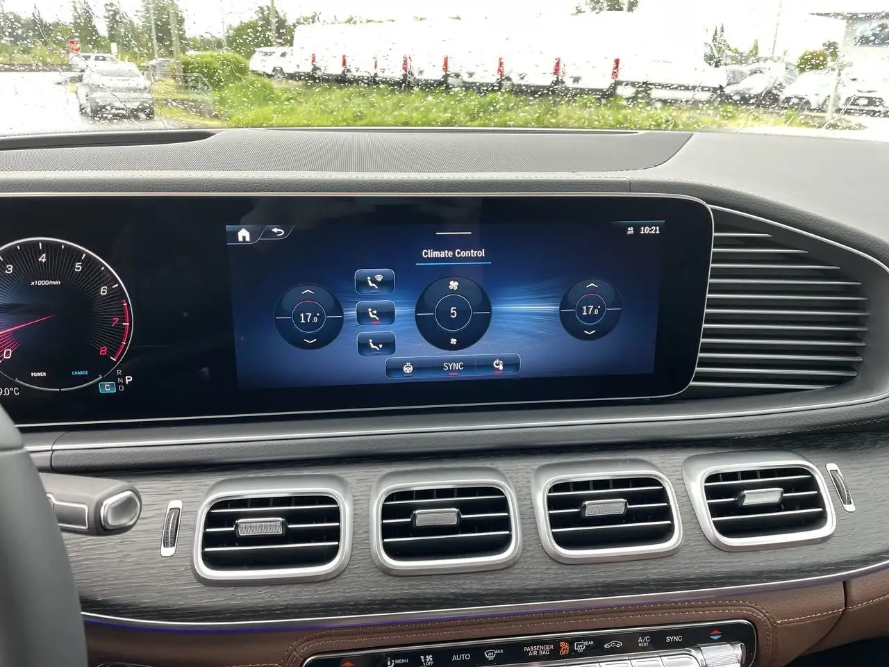Mercedes-Benz GLE снимка Mercedes-Benz GLE