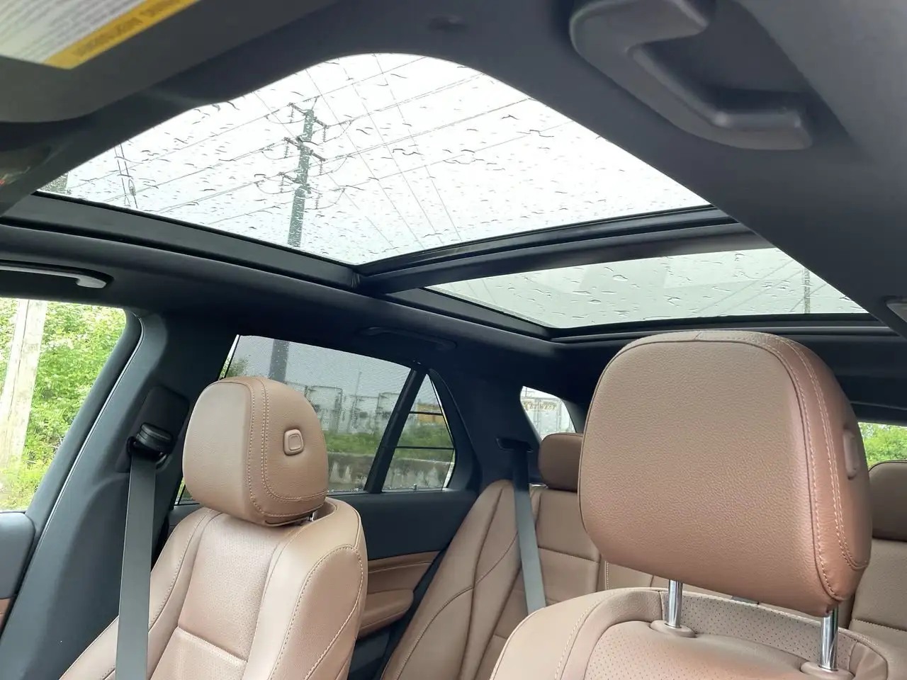 Mercedes-Benz GLE снимка Mercedes-Benz GLE