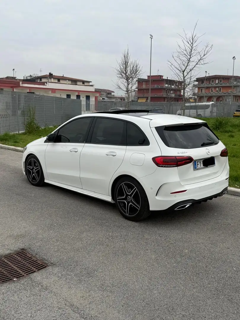 Mercedes-Benz 180 B-180 allestimento AMG Blanco - 2