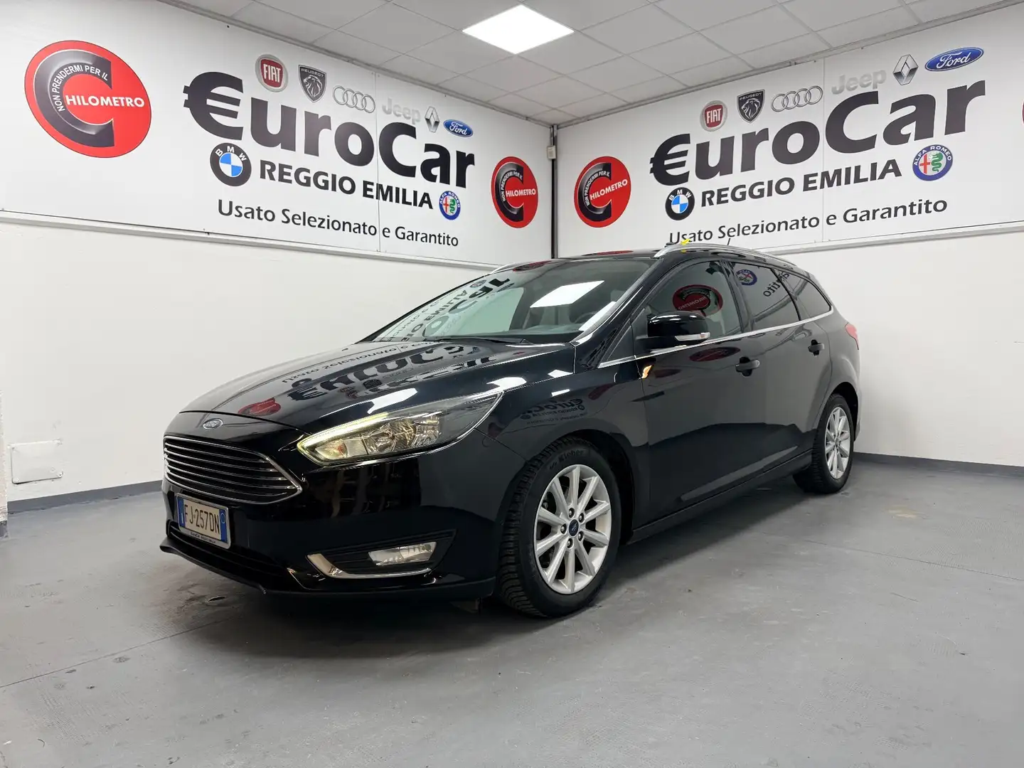 Ford Focus Focus 1.5 TDCi 120 CV Start&Stop Powershift SW Tit Noir - 1