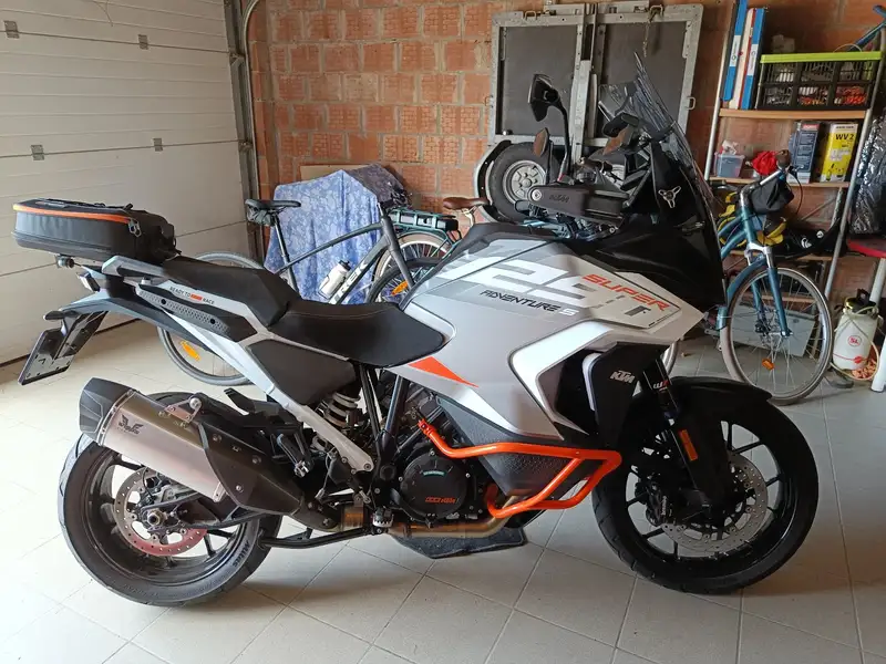 KTM 1290 SUPER ADVENTURE