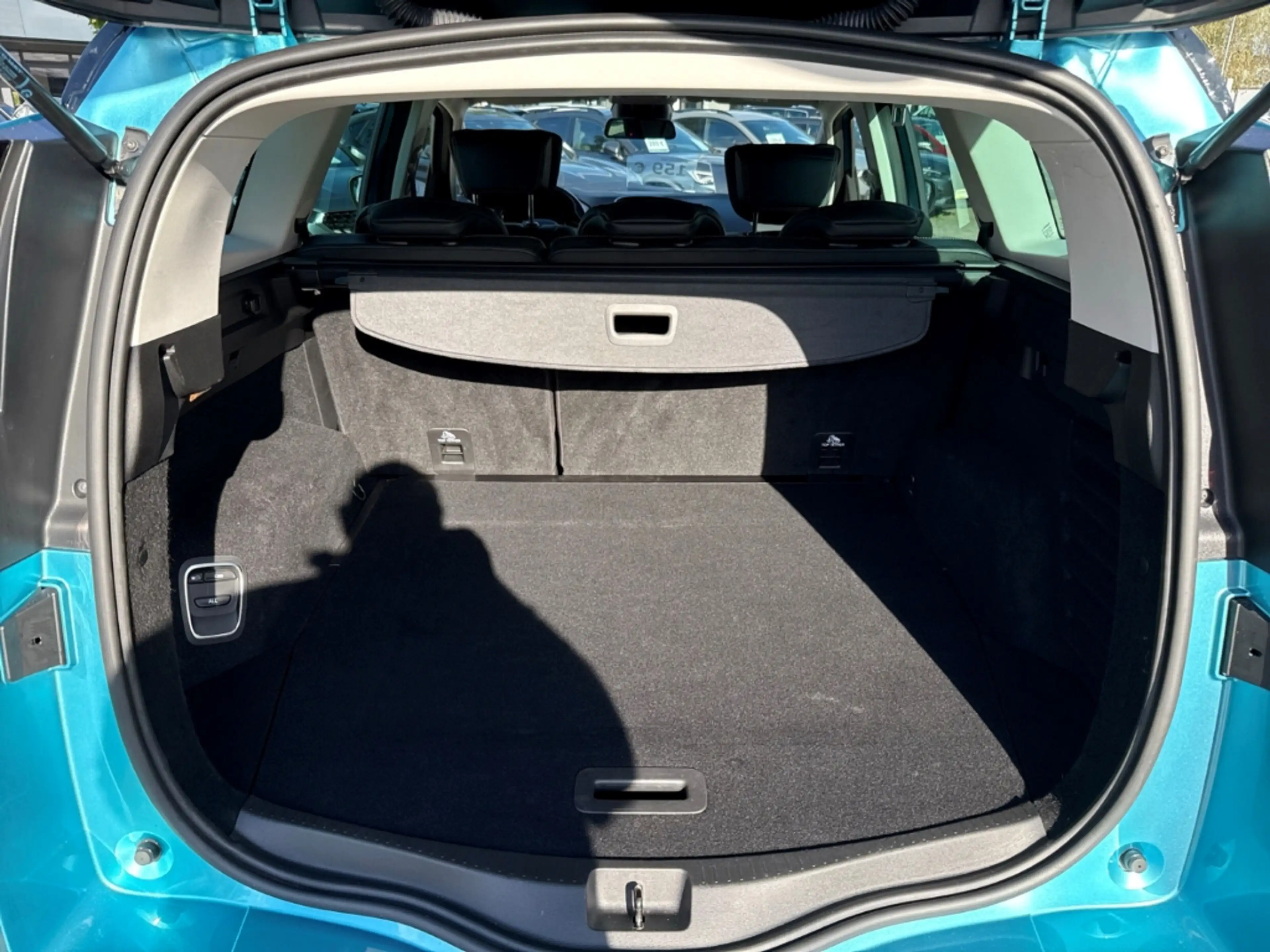 Renault Grand Scenic BLACK EDITION TCE Black Edition TCe 160 EDC SHZ+BO — photo 12