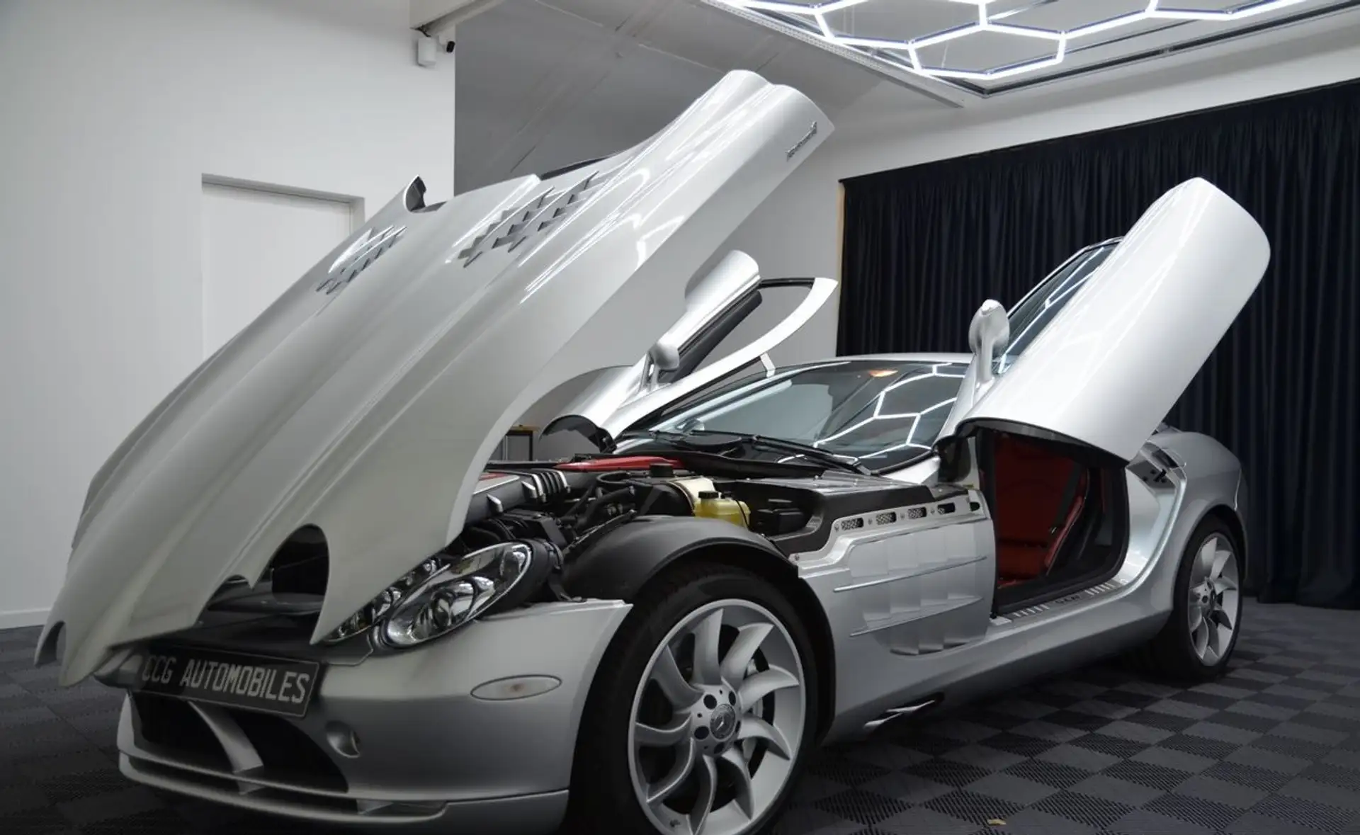 벤츠 SLR McLaren 5.5 2004 실버 사진 2