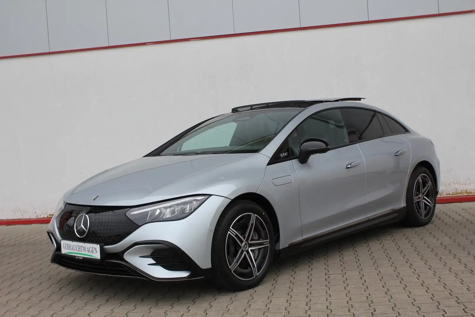 Mercedes-Benz EQE 300 AMG Line PANO 22 kW 84B Wärmepumpe 583 Argintiu - 2