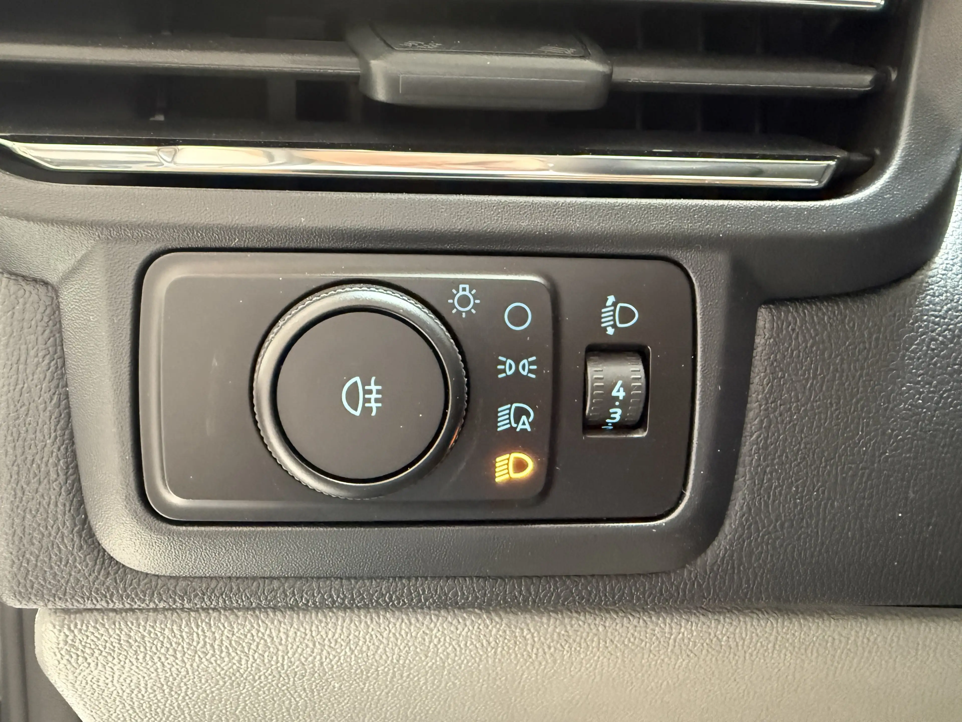 Ford Tourneo Custom Titanium X L2 elektr. AHK / B&O / 70L Tank — photo 15