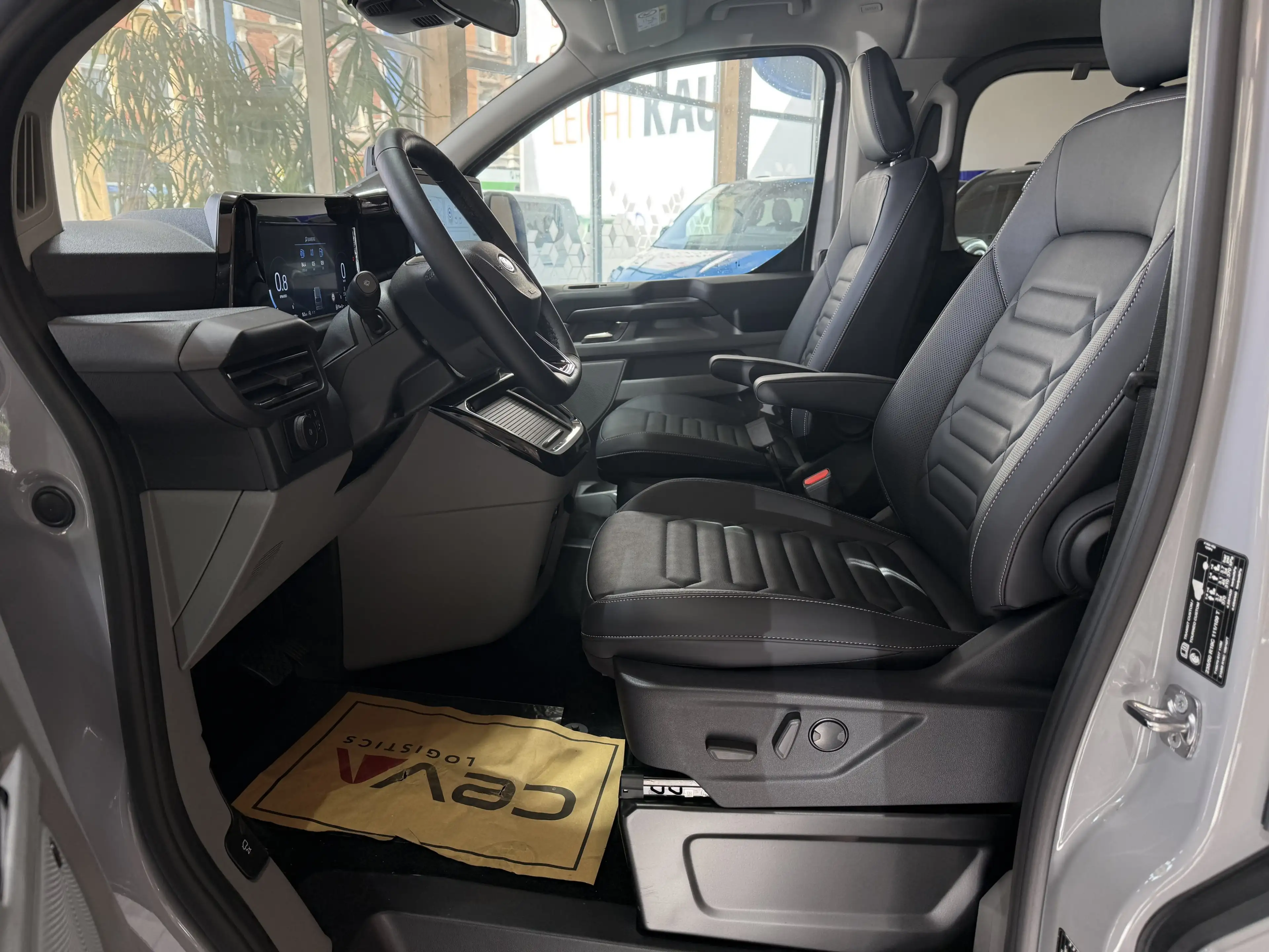 Ford Tourneo Custom Titanium X L2 elektr. AHK / B&O / 70L Tank — photo 10