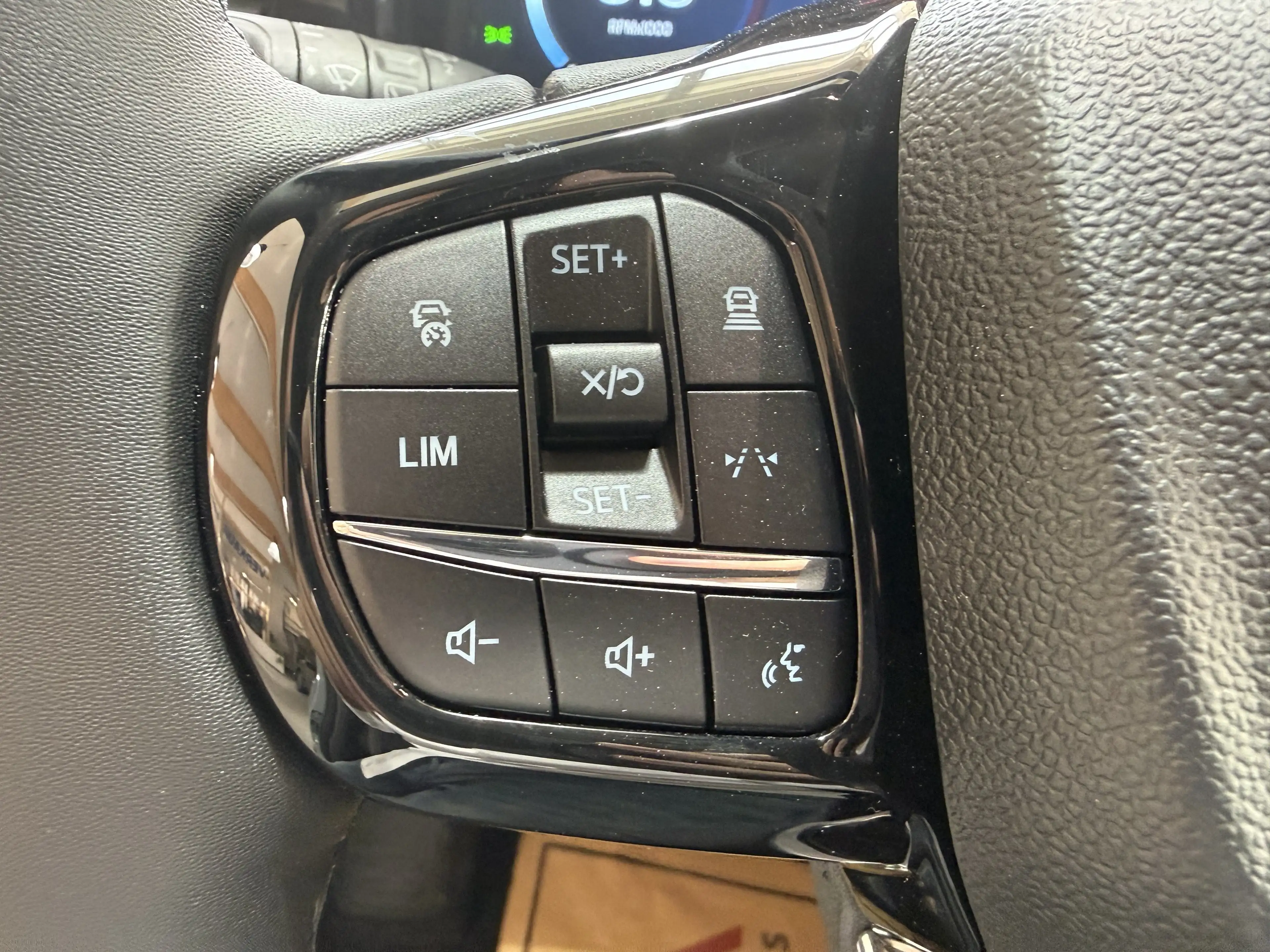 Ford Tourneo Custom Titanium X L2 elektr. AHK / B&O / 70L Tank — photo 13