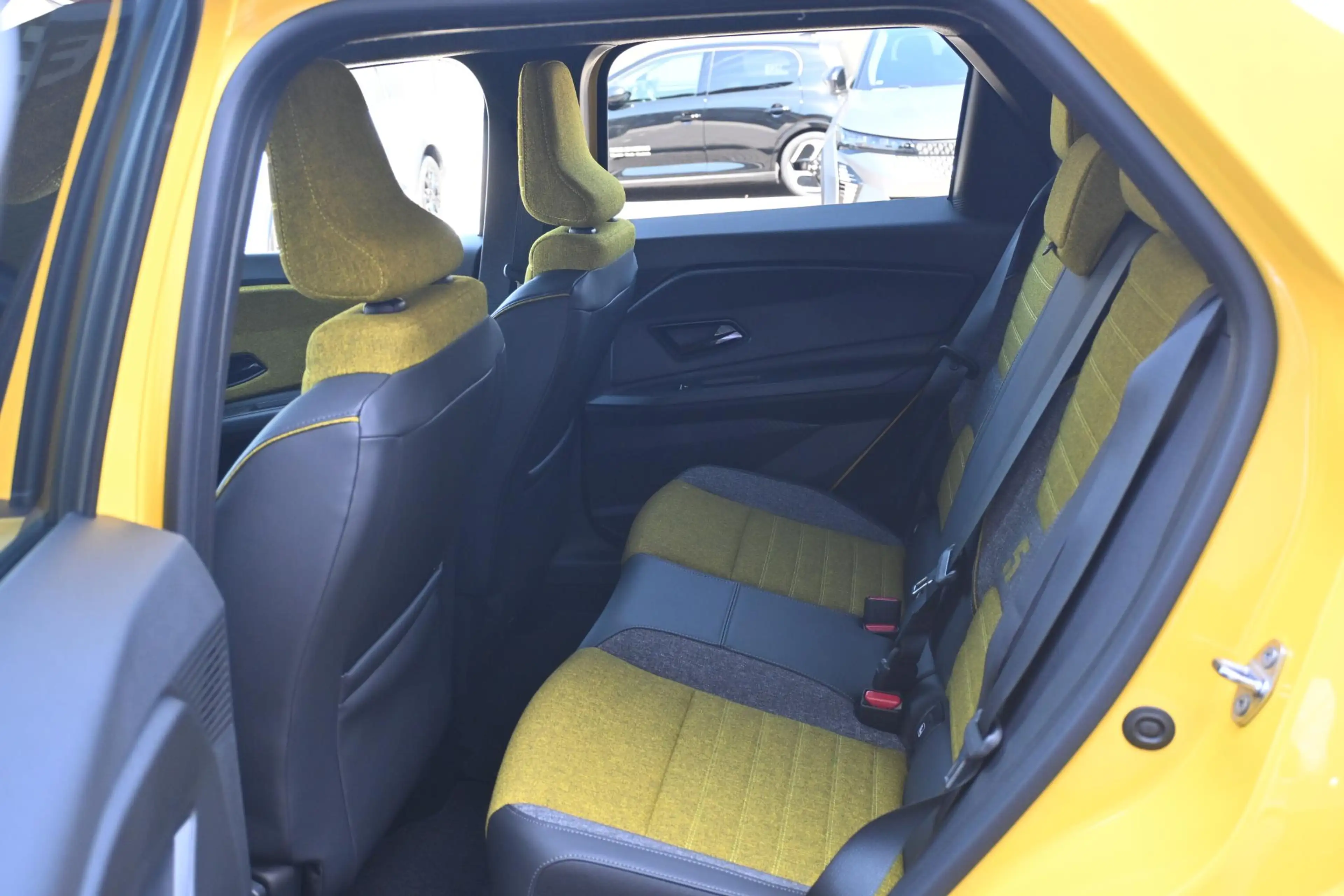 Renault R 5 comfort range iconic cinq 52 kWh | STUUR/STOELVERW — photo 13