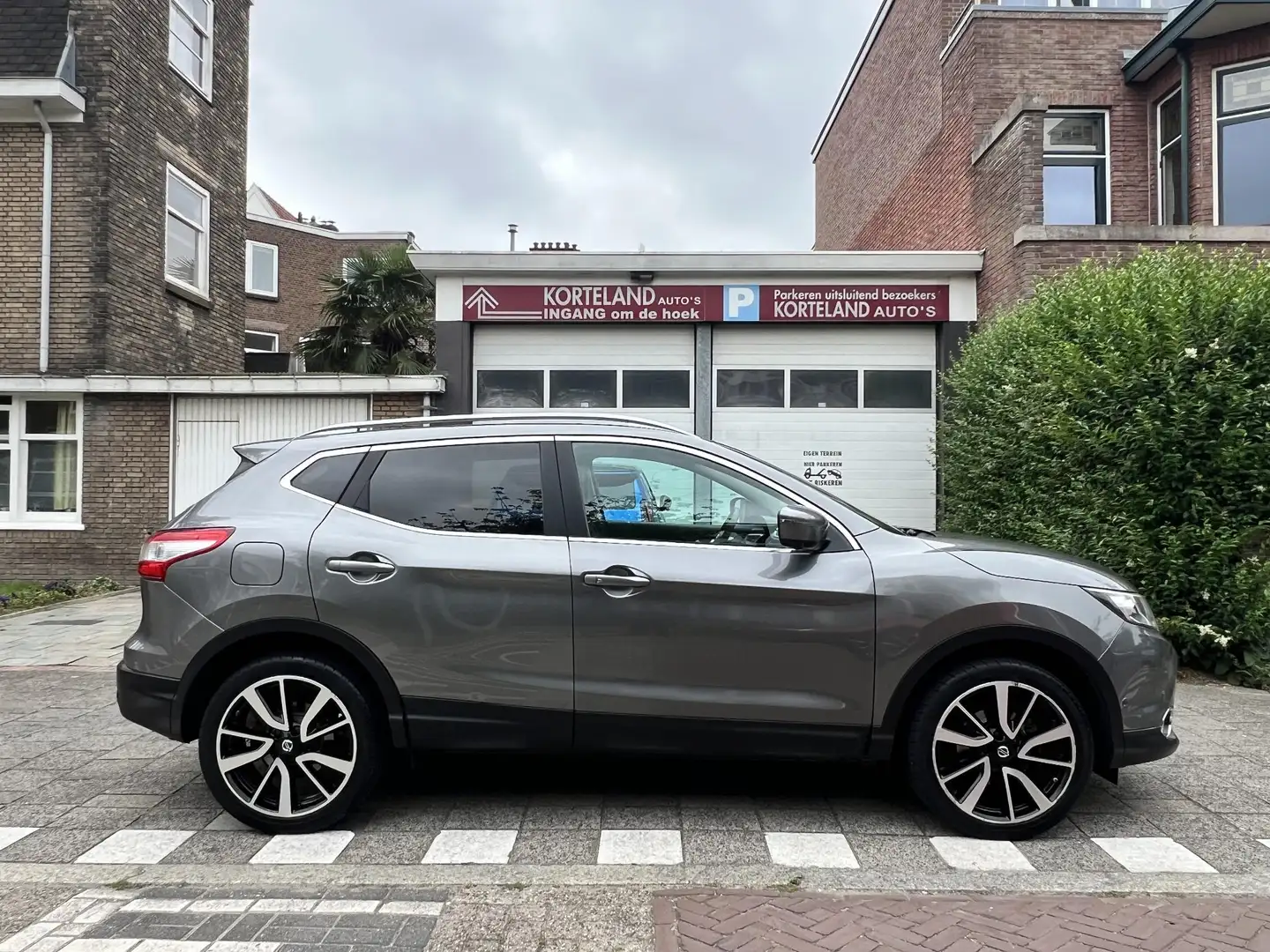 Nissan Qashqai 1.2 Tekna Grigio - 2