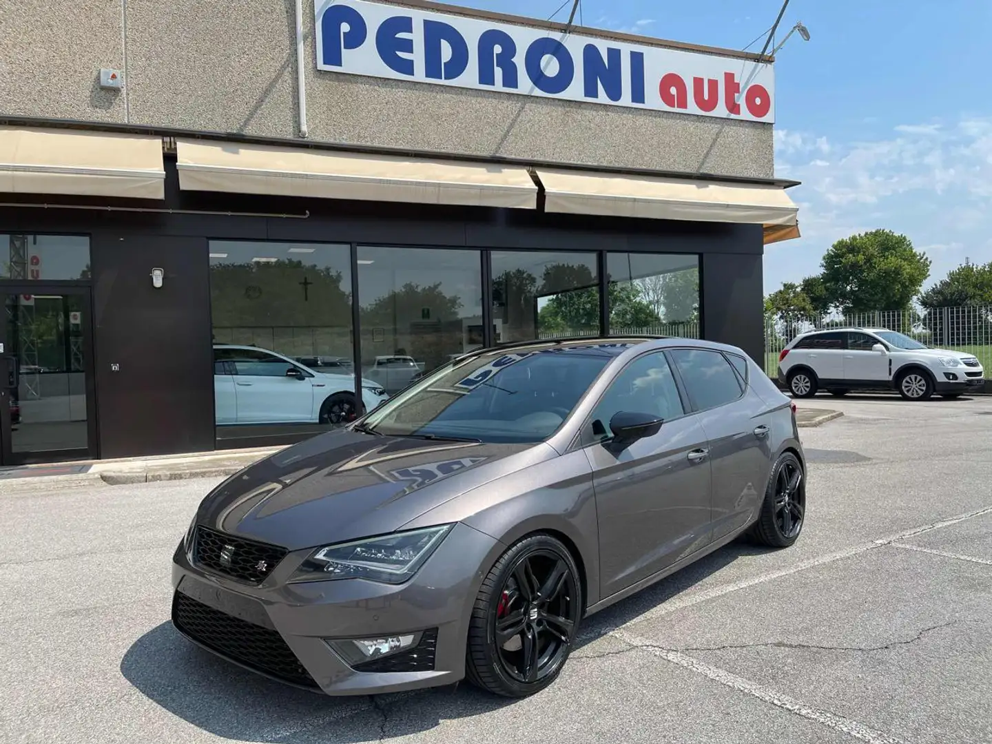 SEAT Leon 2.0 TDI 184 CV DSG 5p. cr FR Grigio - 2