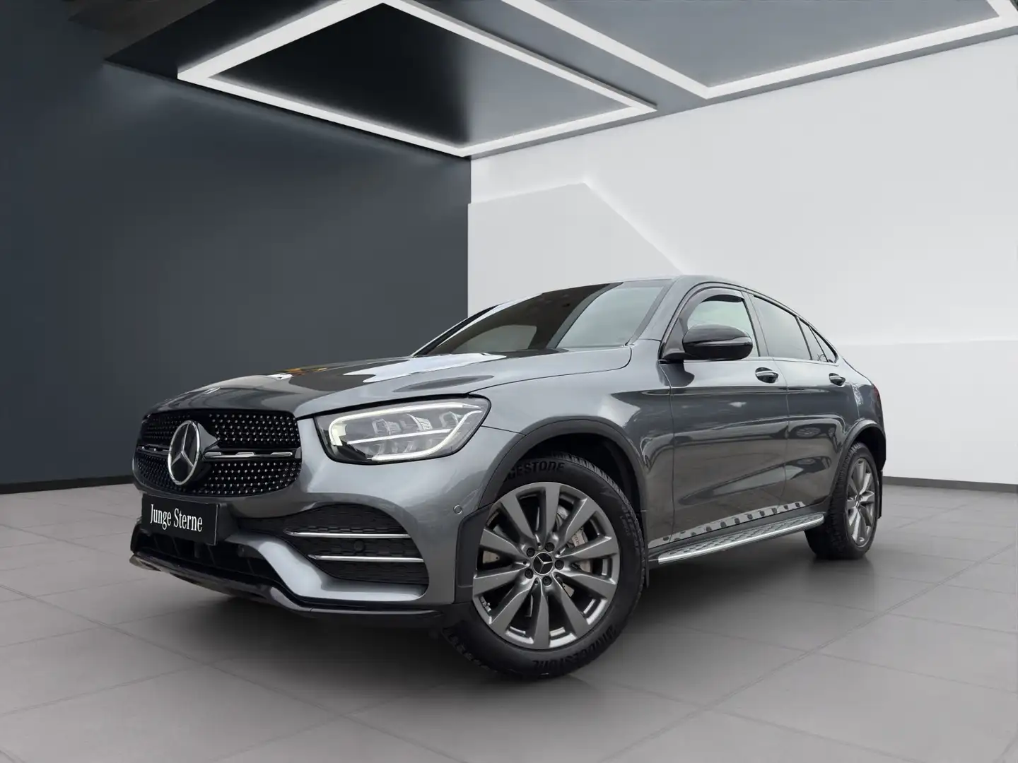 Mercedes-Benz GLC 220 d 4MATIC Coupé Distr PTS Shz Ambi FAP Grau - 2