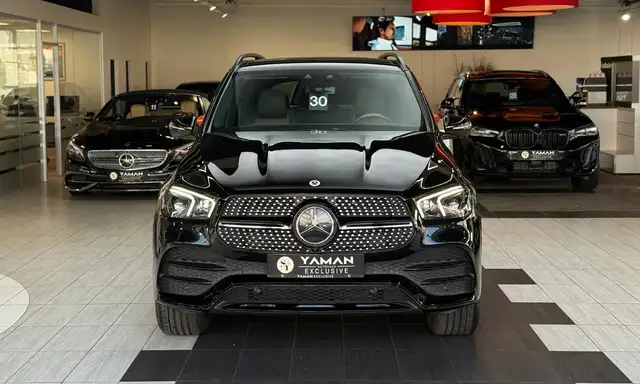 Mercedes-Benz Gle view 3