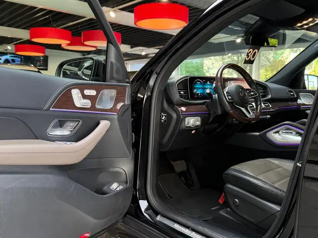 Mercedes-Benz Gle view 9