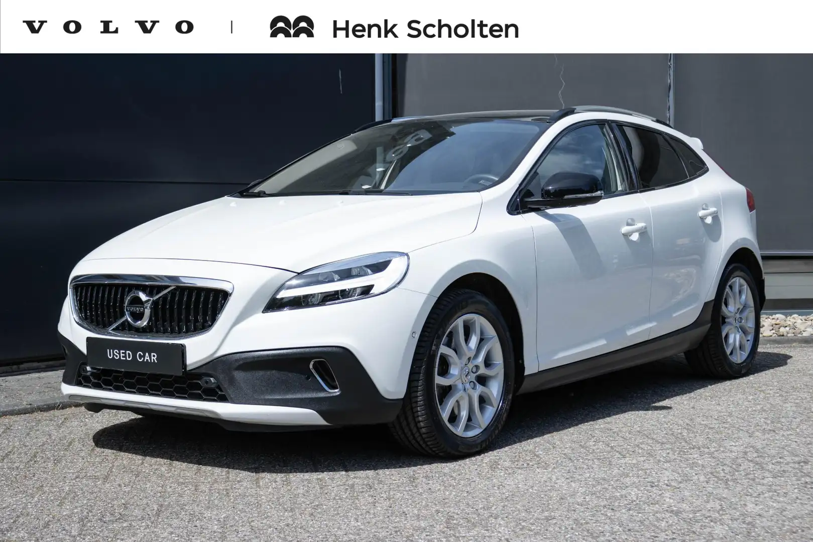 Volvo V40 Cross Country T3 Automaat Polar+ Luxury Navigatie | Panoramadak Alb - 1