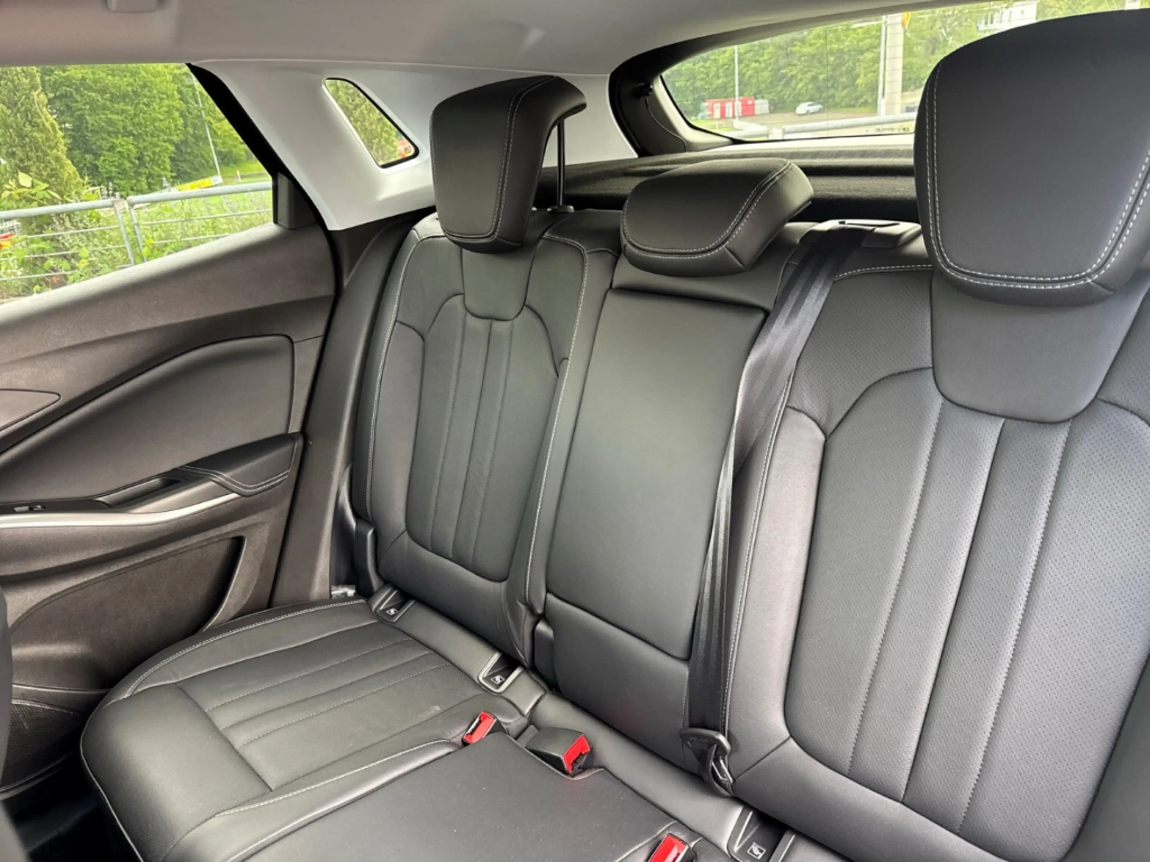 Opel Grandland GS Line 96 kW (130 PS)Automatik AHK-abnehmbar 360 — photo 6