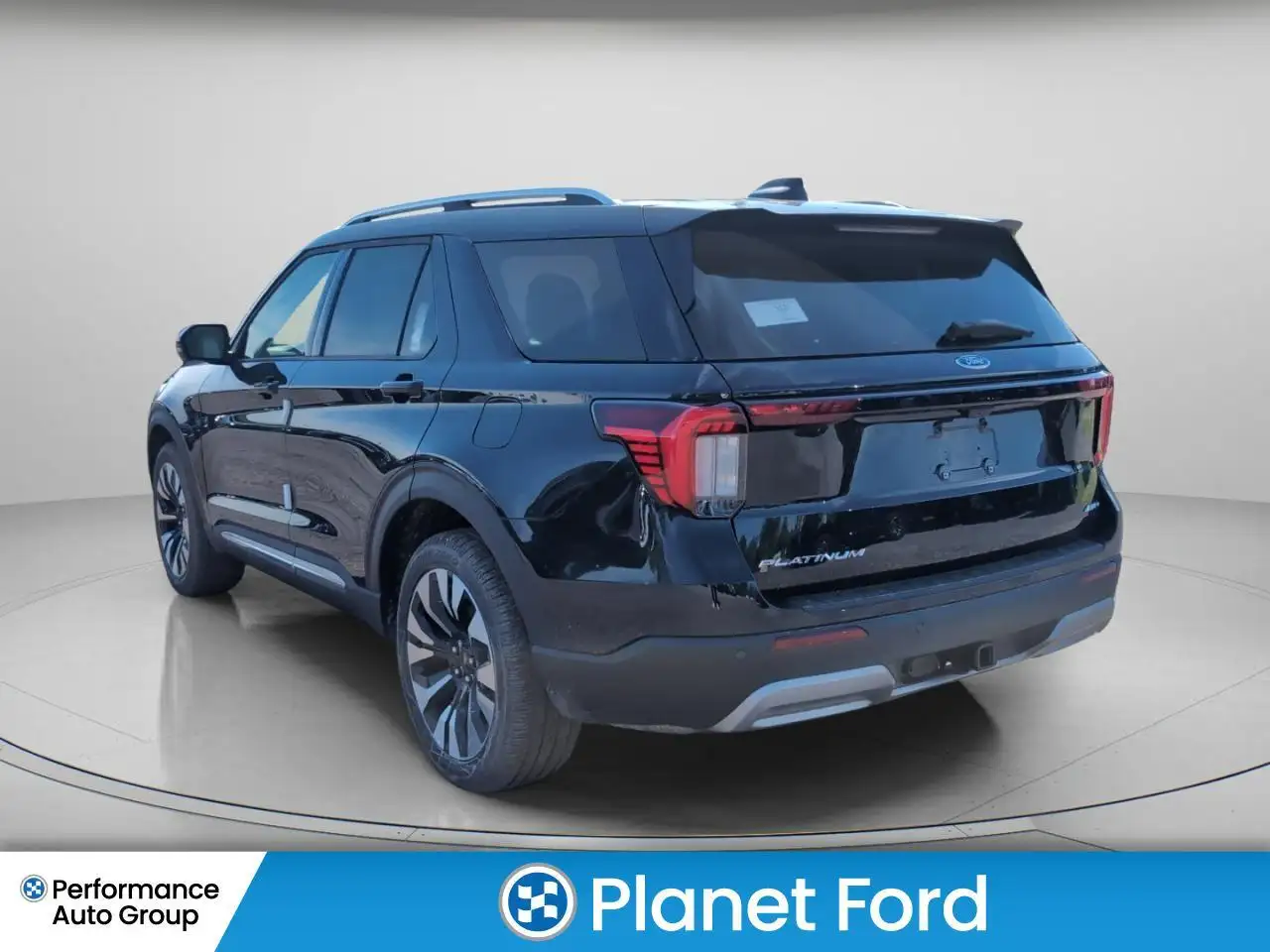 Ford Explorer photo Ford Explorer