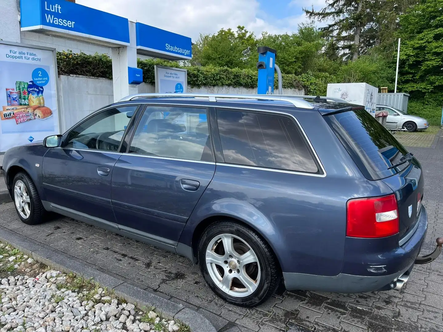 Audi A6 Blau - 1