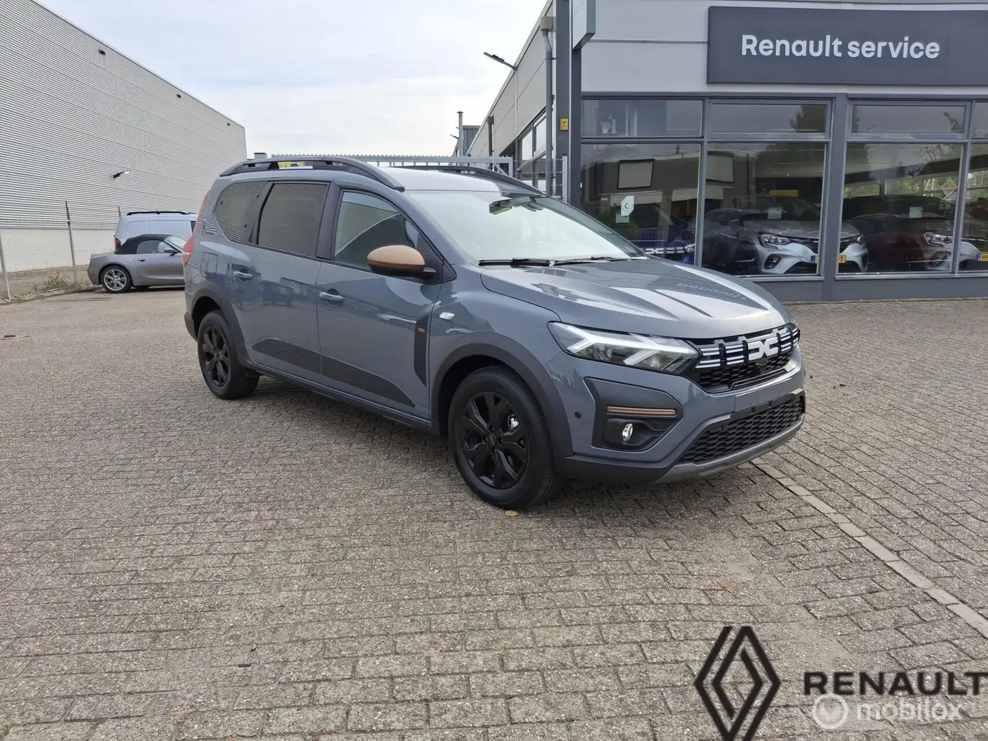 Dacia Jogger Tce 110 Extreme 7 persoons - 1