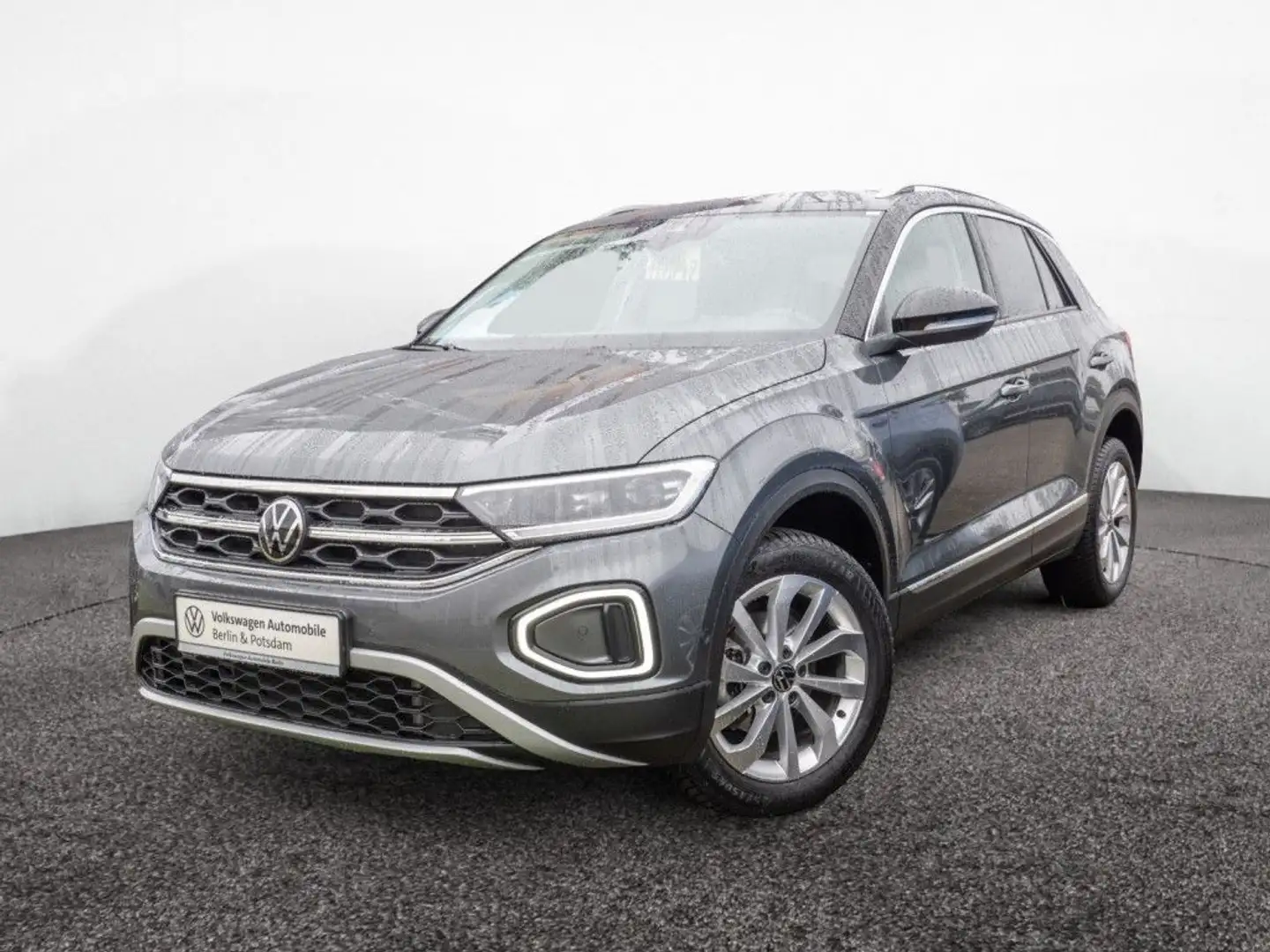 Volkswagen T-Roc 1.5 TSI DSG Style Navi AHK LED PDC SHZ Grau - 2