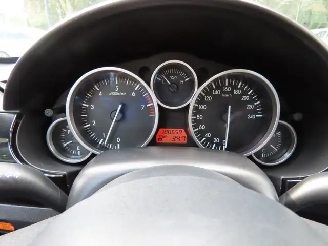 Mazda MX-5 view 12