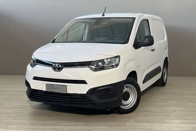 Toyota Proace 1.5D 100 CV 4p. Active N1