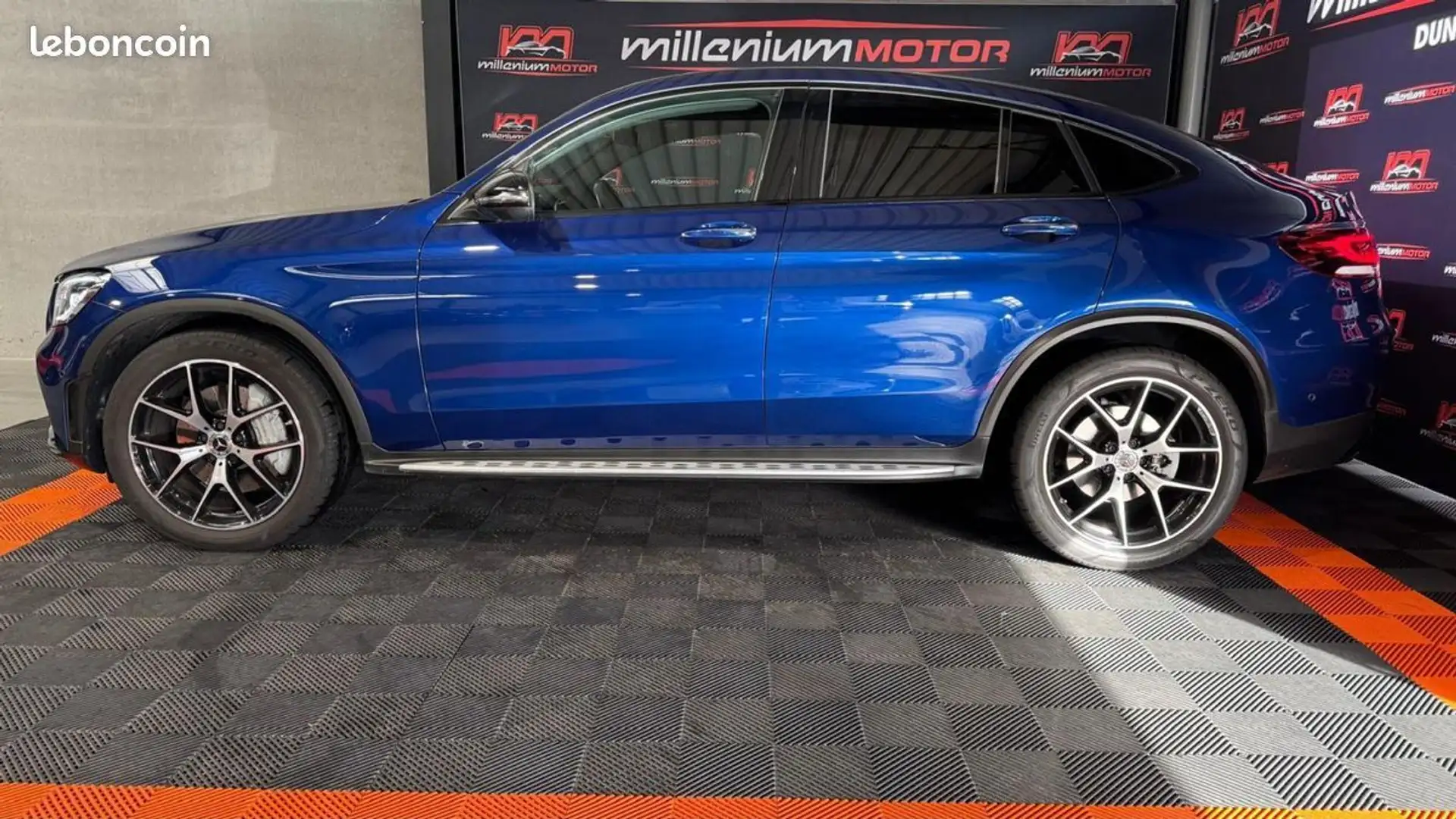 Mercedes-Benz GLC 300 MERCEDES 4matic 300d 245 cv amg line 9g tronic garantie constructeur 04-2027 Blauw - 2