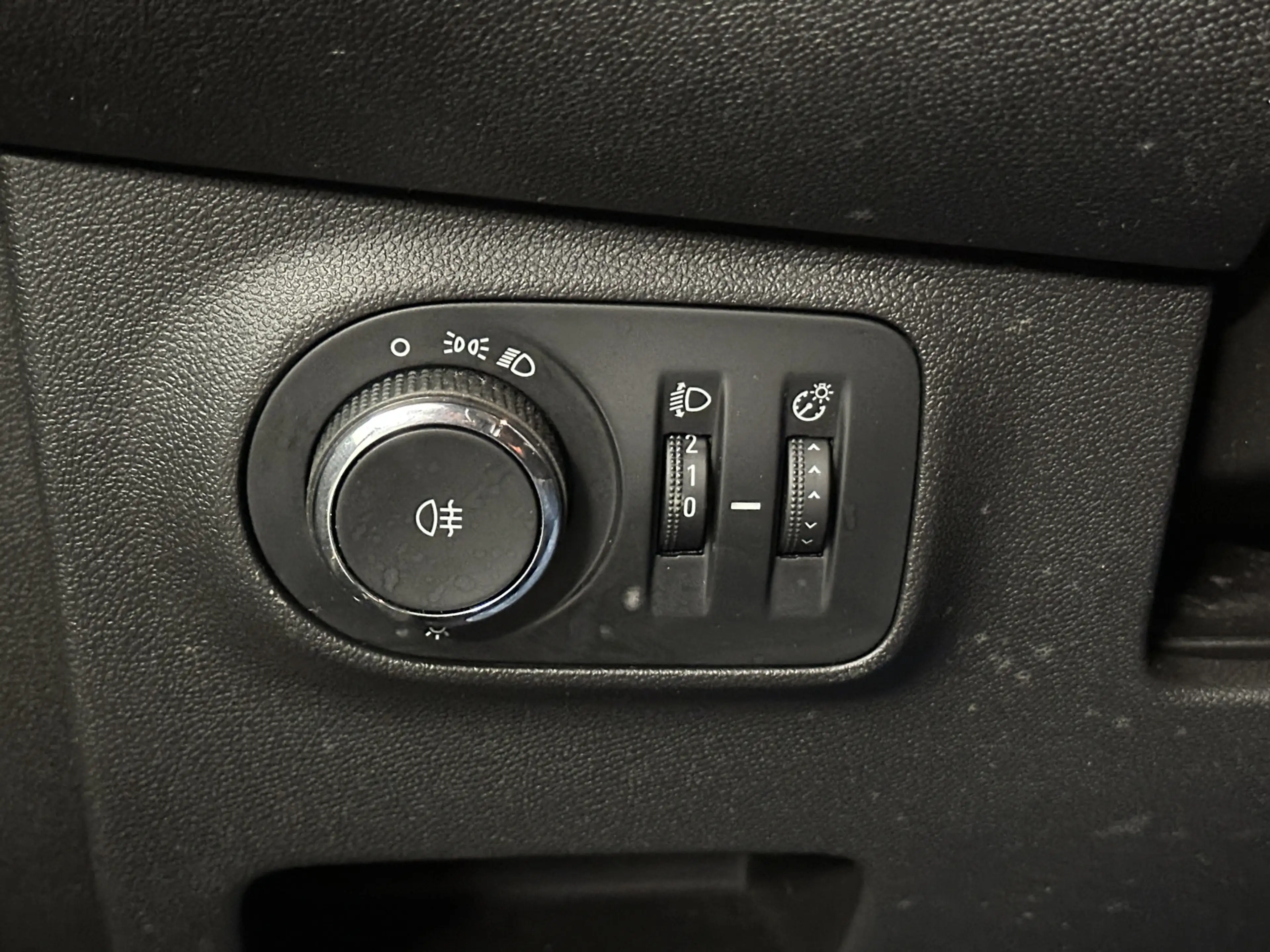 Opel Adam 1.0 Turbo Unlimited *AC*City*Sport* — photo 15